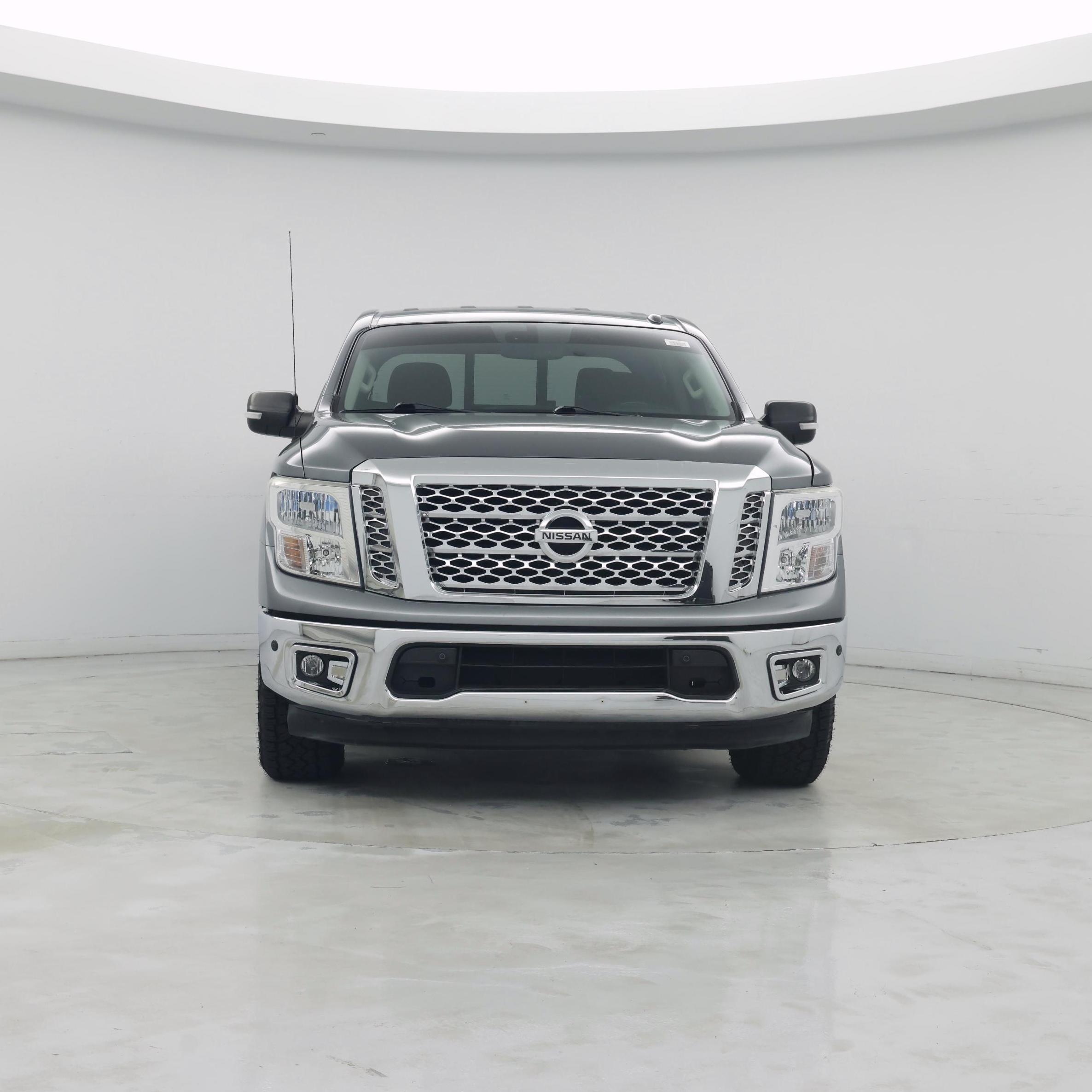 Thumbnail: 2018 Nissan Titan - 5