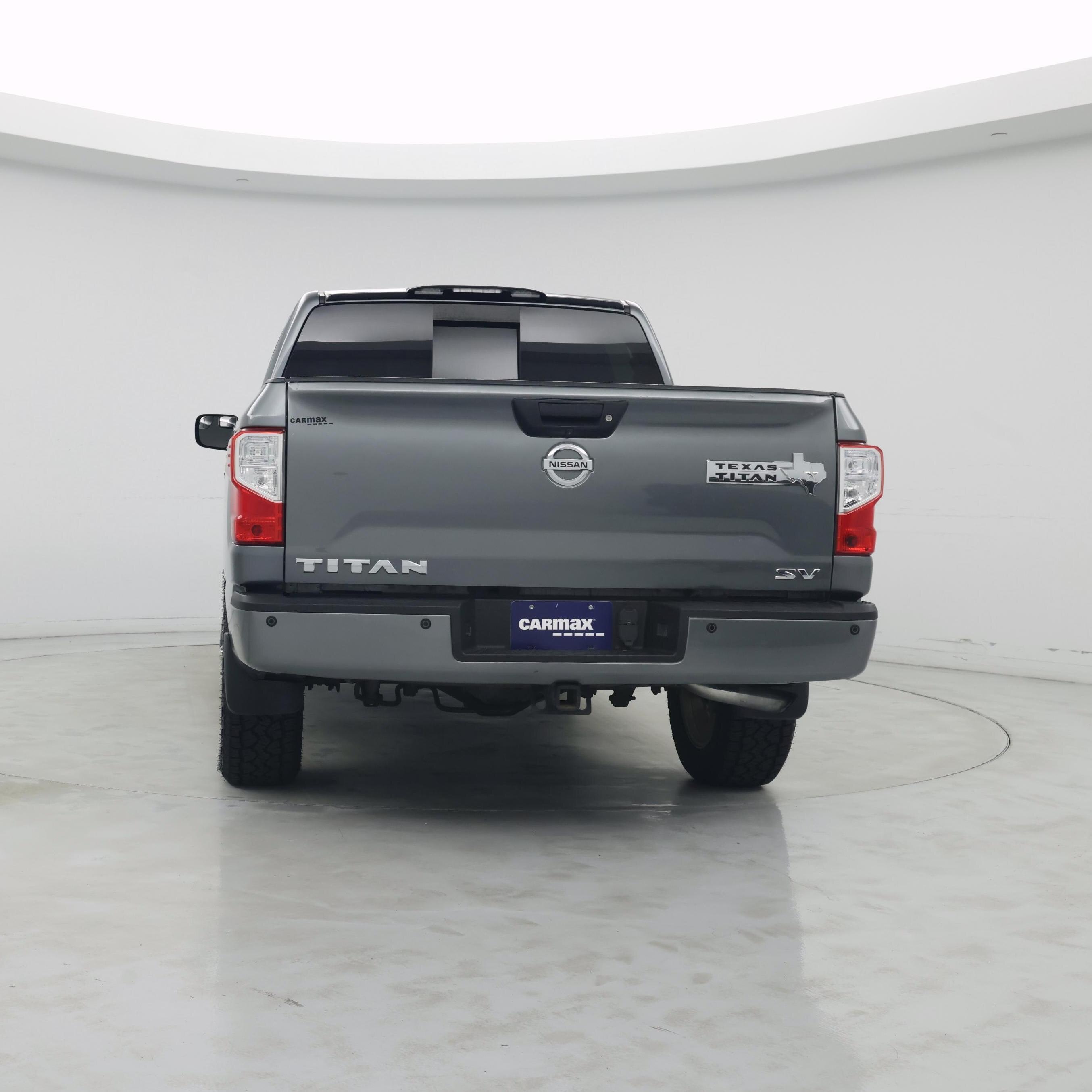 Thumbnail: 2018 Nissan Titan - 6