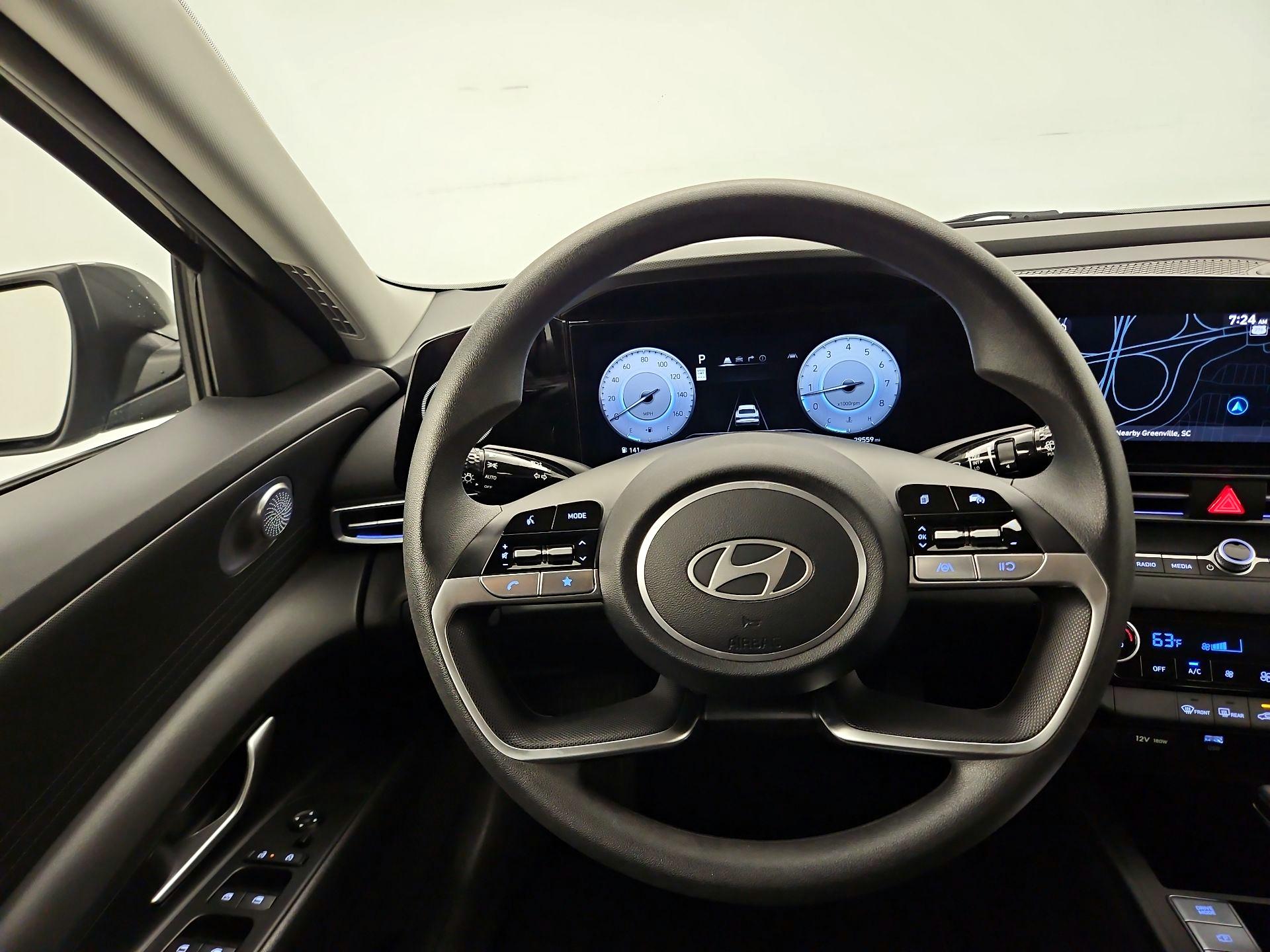 Thumbnail: 2024 Hyundai Elantra - 10