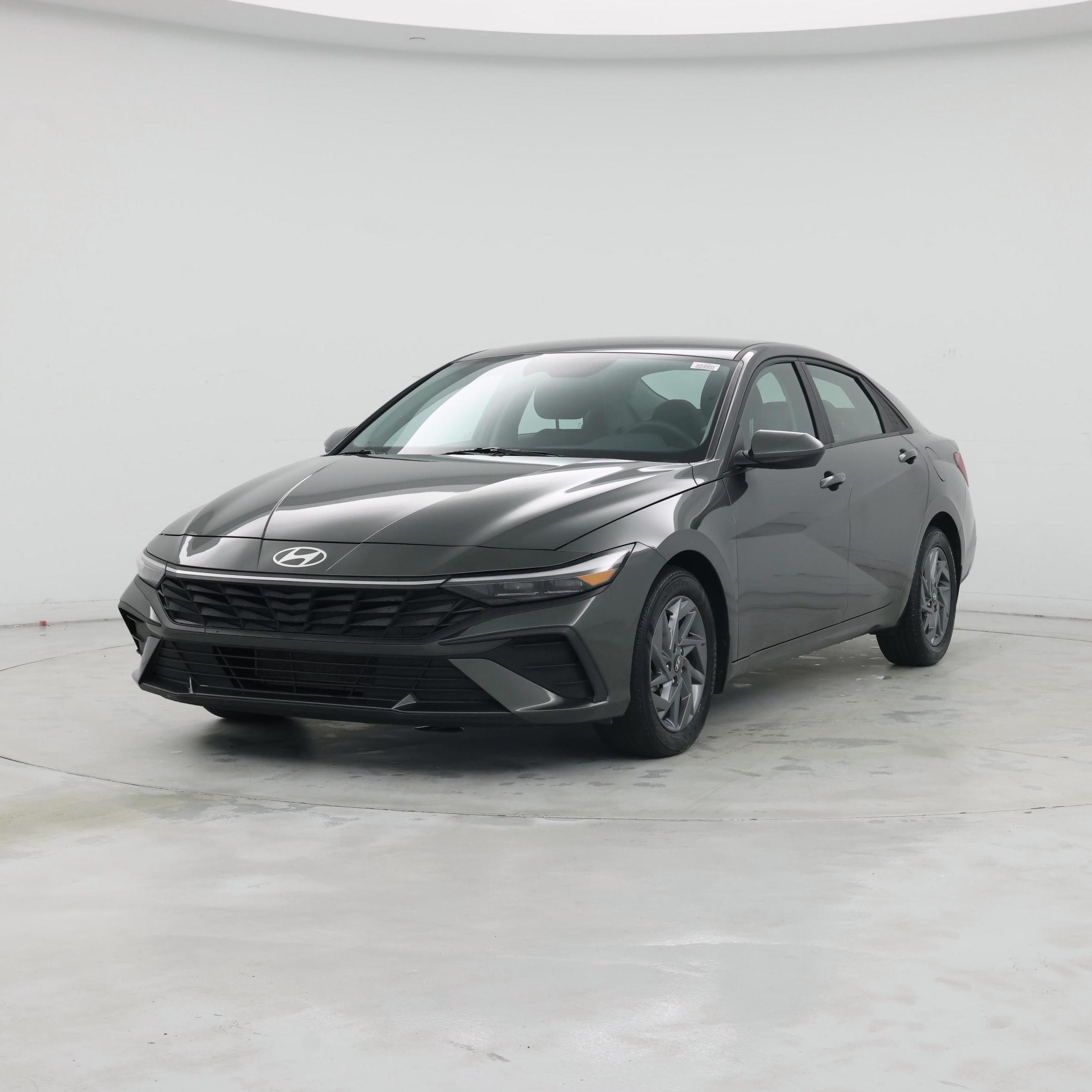 Thumbnail: 2024 Hyundai Elantra - 4