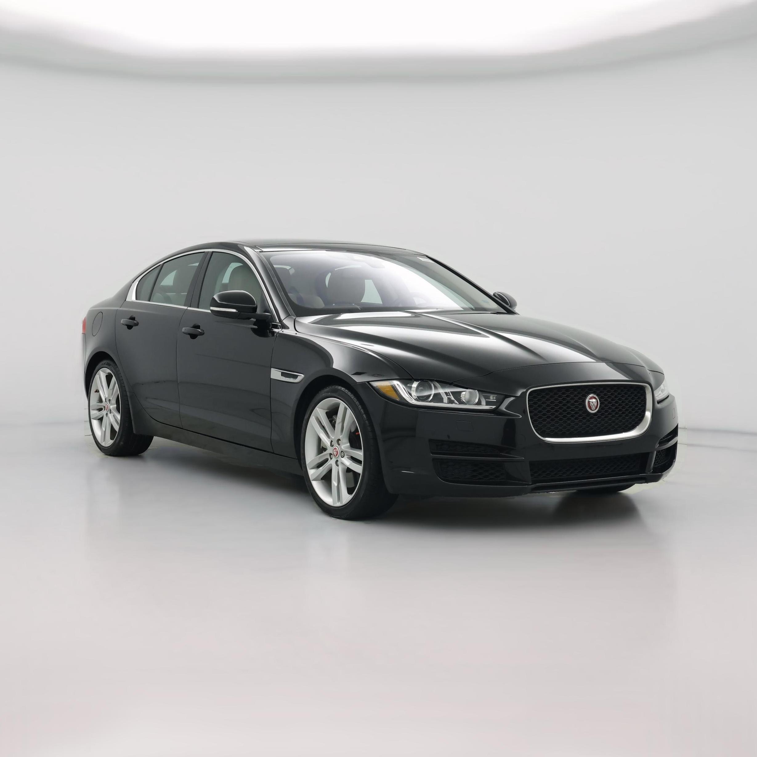 Thumbnail: 2018 Jaguar XE - 1