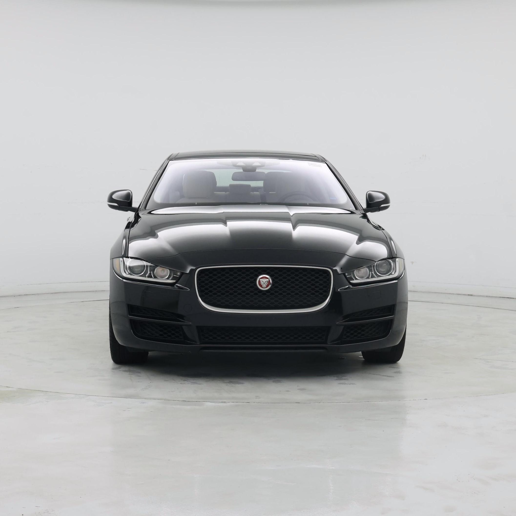 Thumbnail: 2018 Jaguar XE - 5