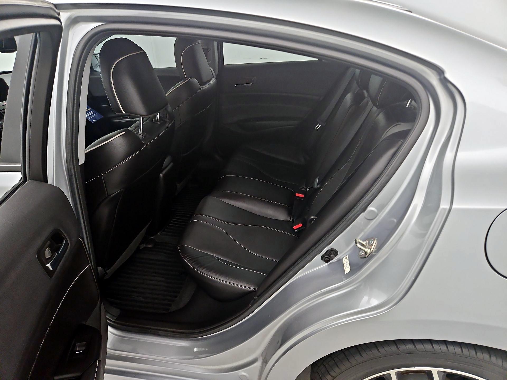 Thumbnail: 2019 Acura ILX - 19