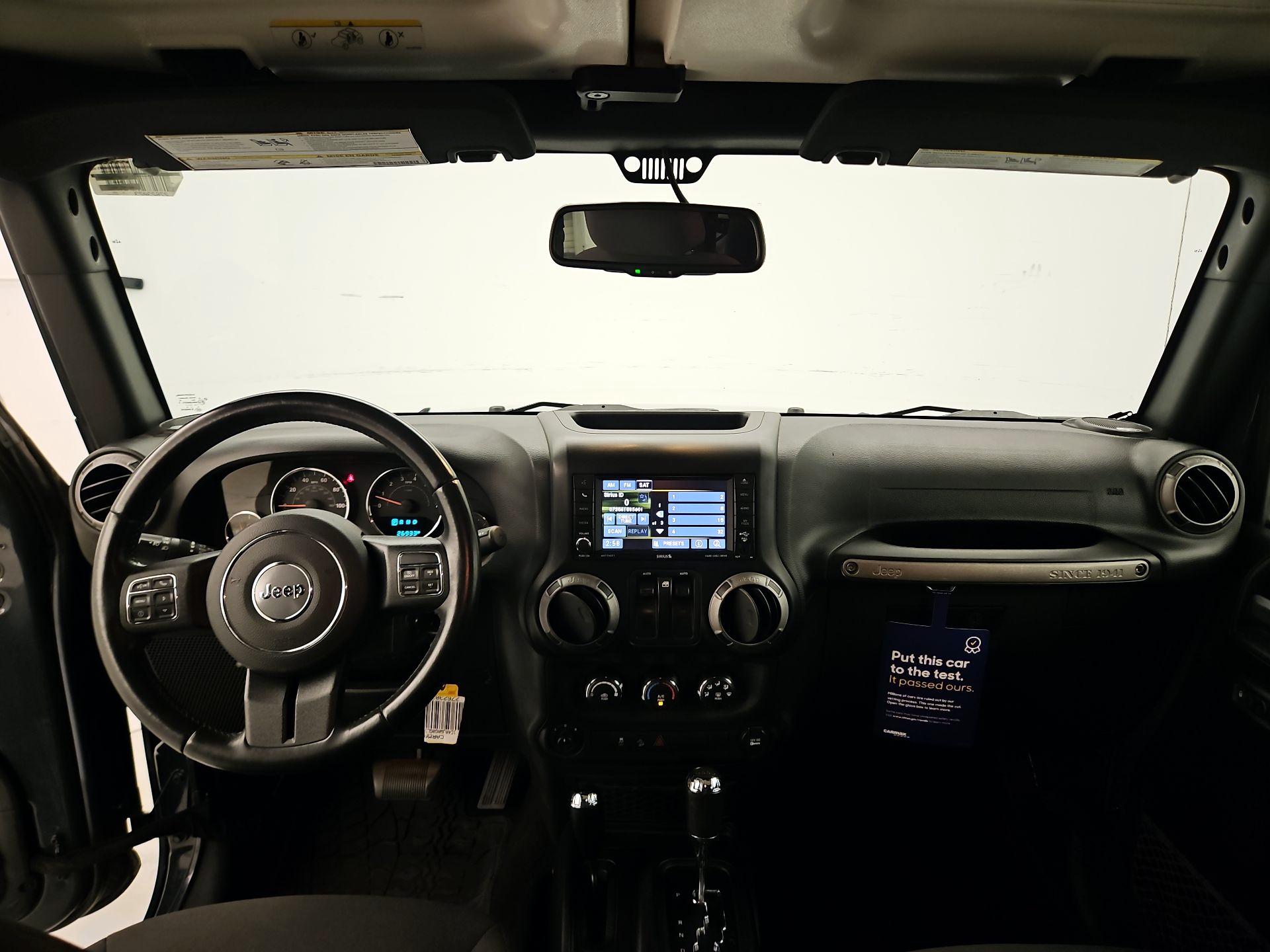 Thumbnail: 2016 Jeep Wrangler - 9