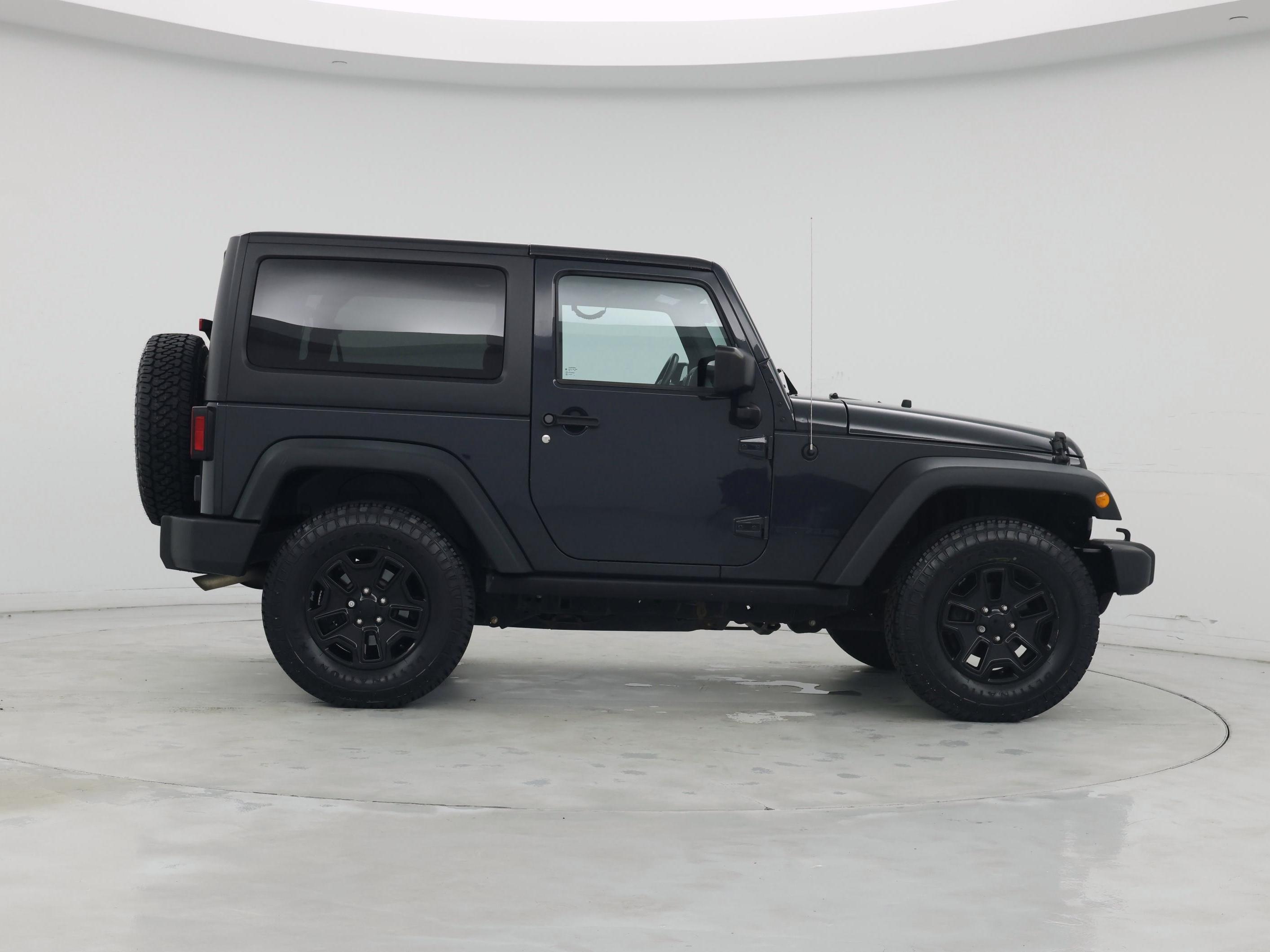 Thumbnail: 2016 Jeep Wrangler - 7