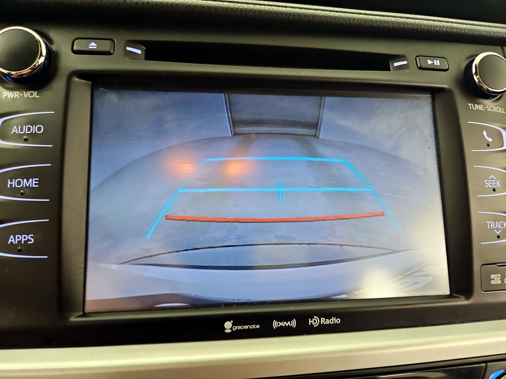 Thumbnail: 2019 Toyota Highlander - 15