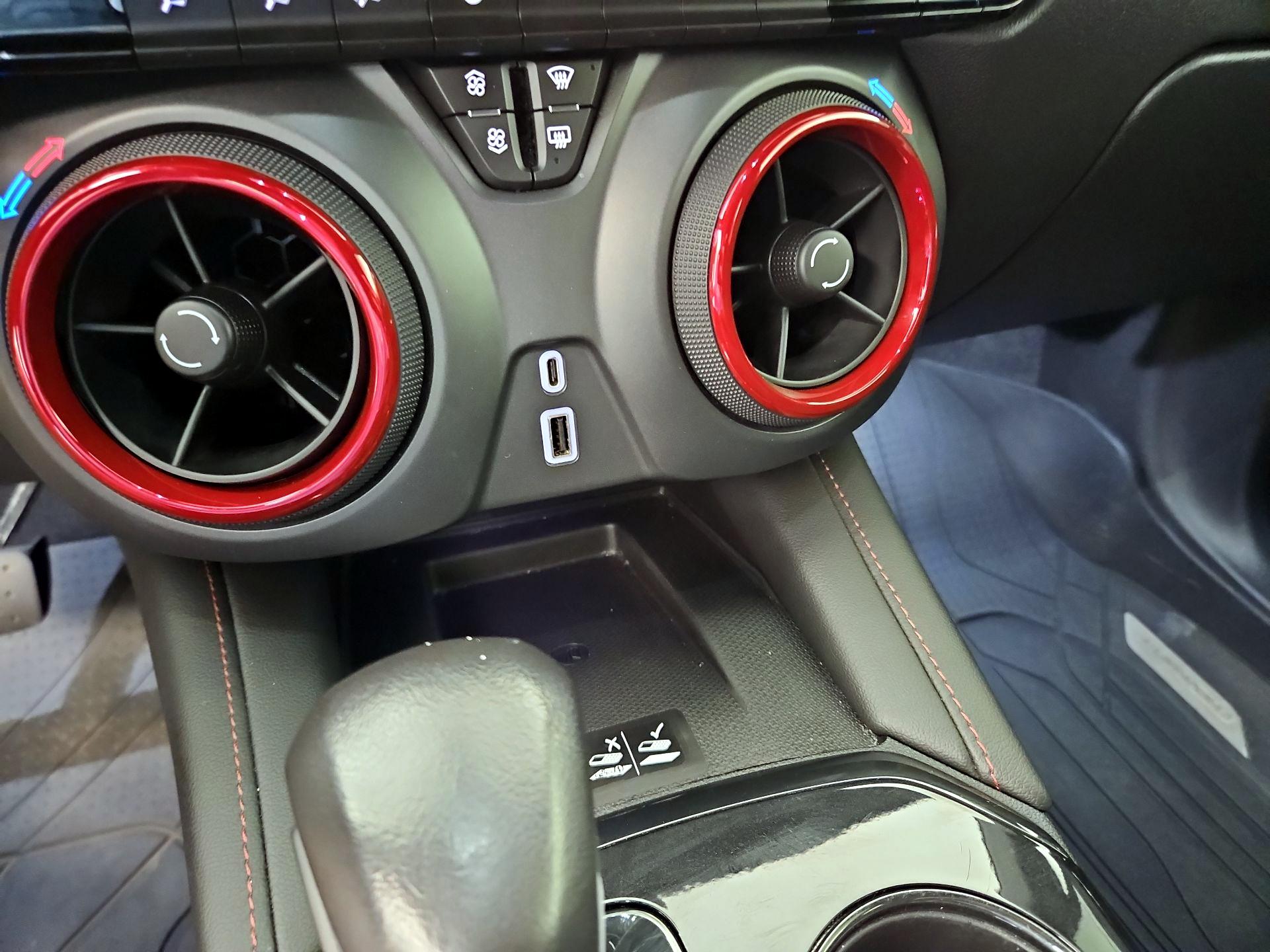 Thumbnail: 2021 Chevrolet Blazer - 19