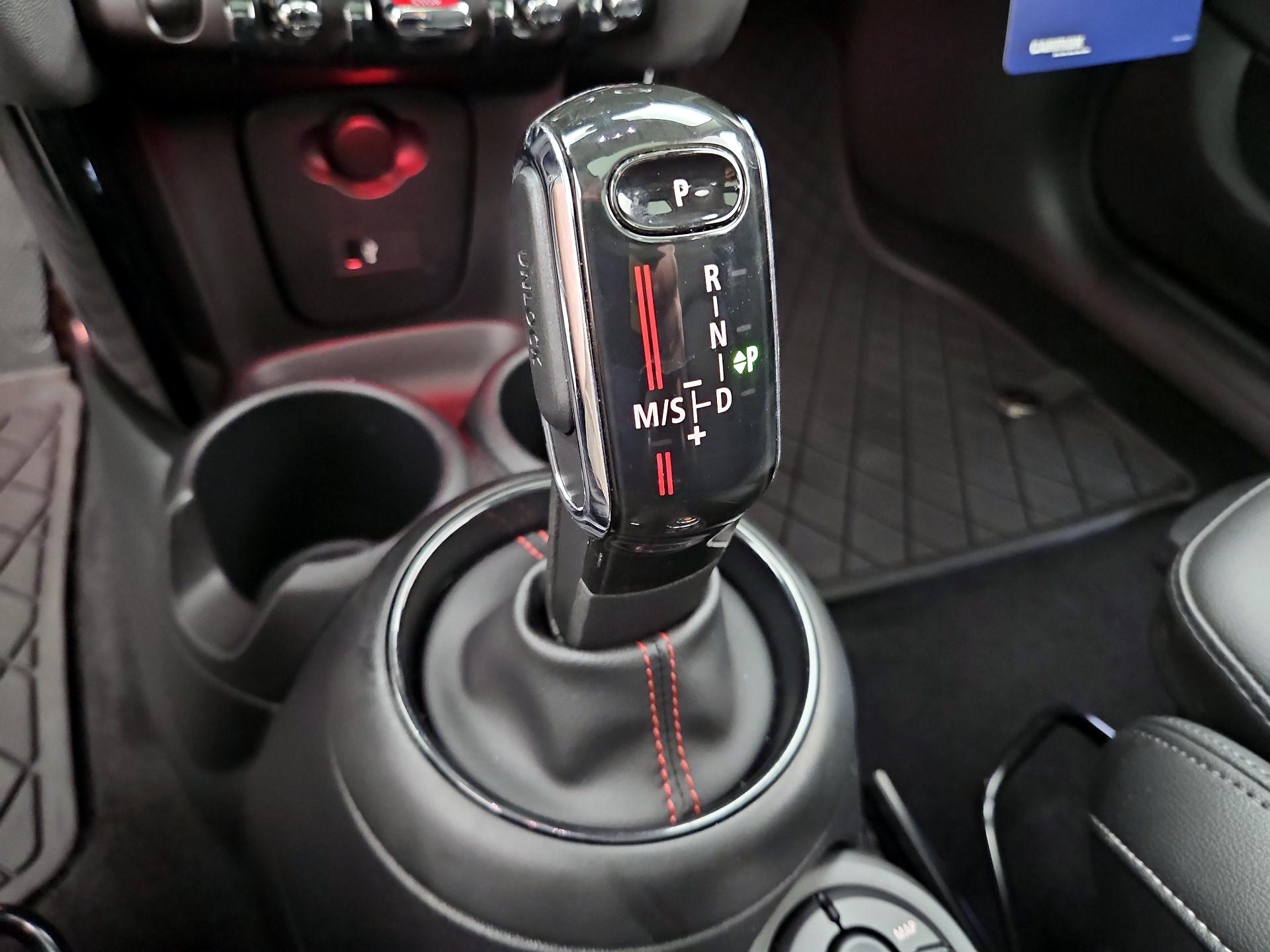 Thumbnail: 2021 MINI Cooper Hardtop - 18