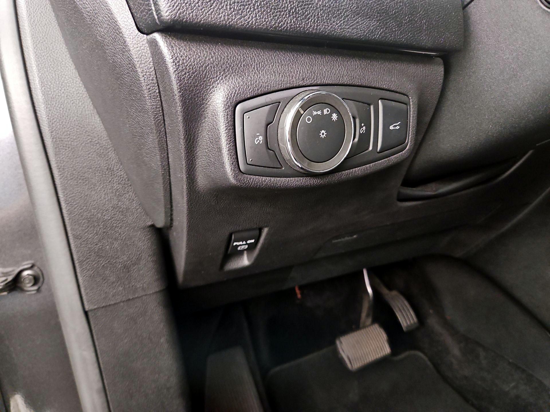 Thumbnail: 2018 Lincoln MKC - 13