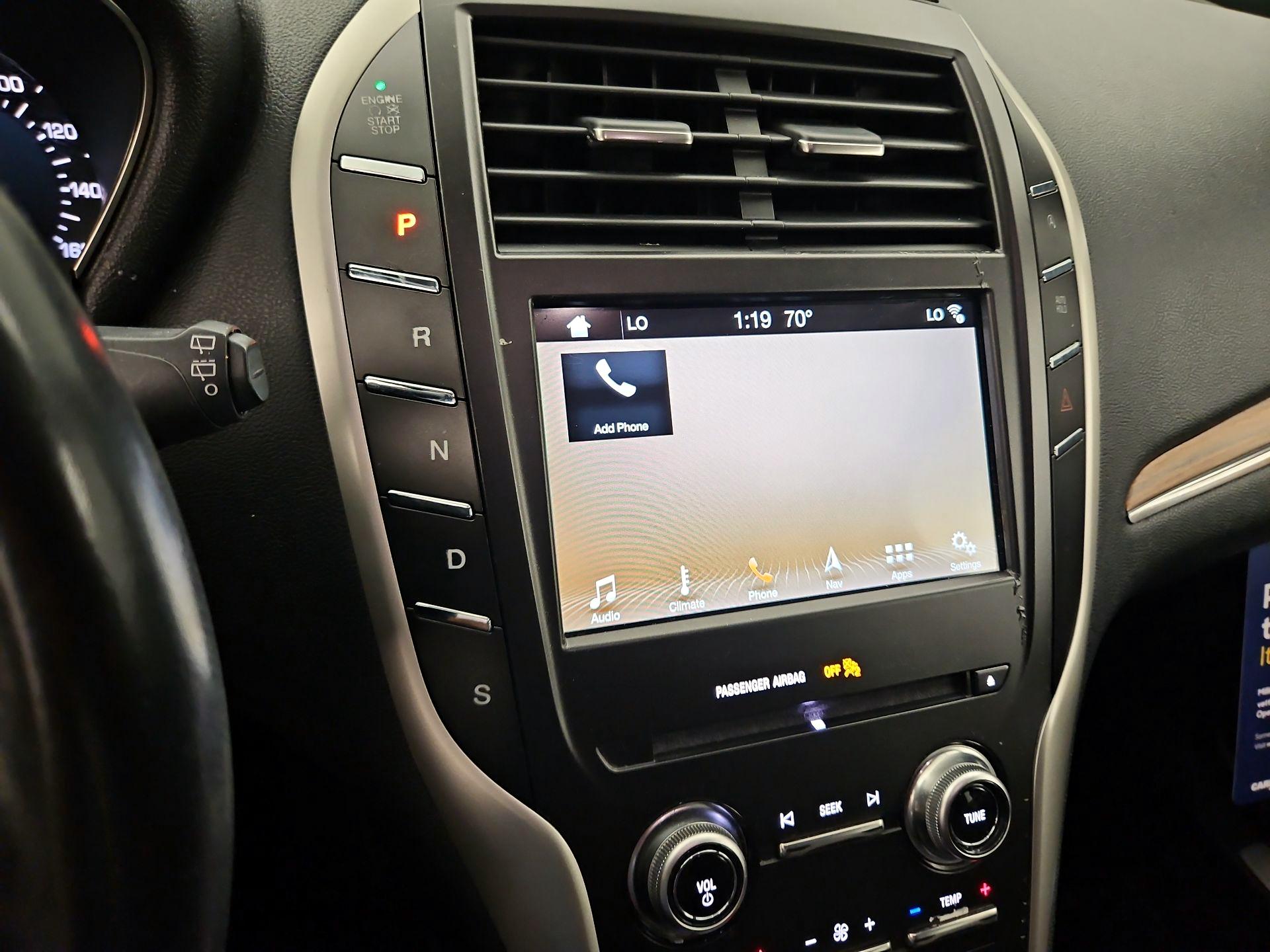 Thumbnail: 2018 Lincoln MKC - 17