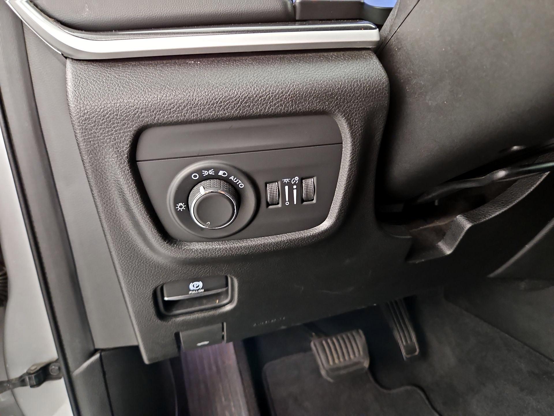 Thumbnail: 2021 Jeep Grand Cherokee L - 13
