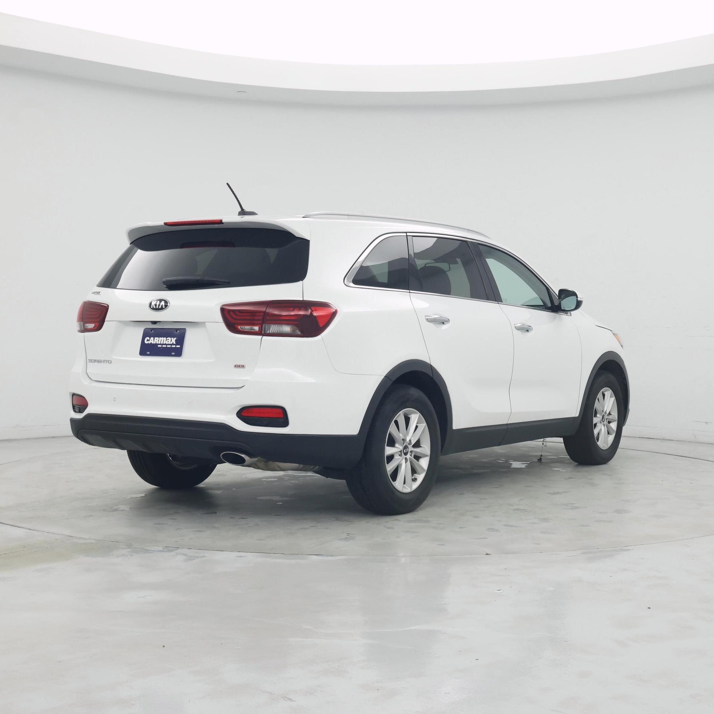Thumbnail: 2020 Kia Sorento - 8
