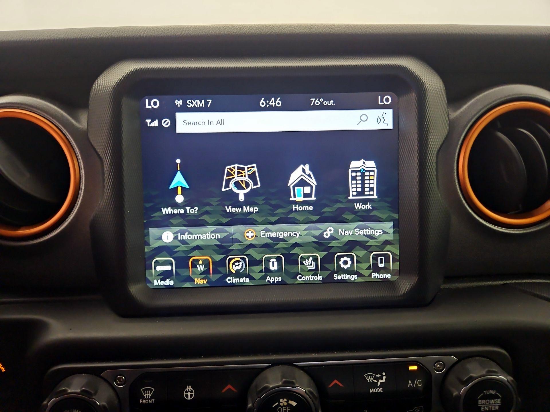 Thumbnail: 2021 Jeep Gladiator - 14