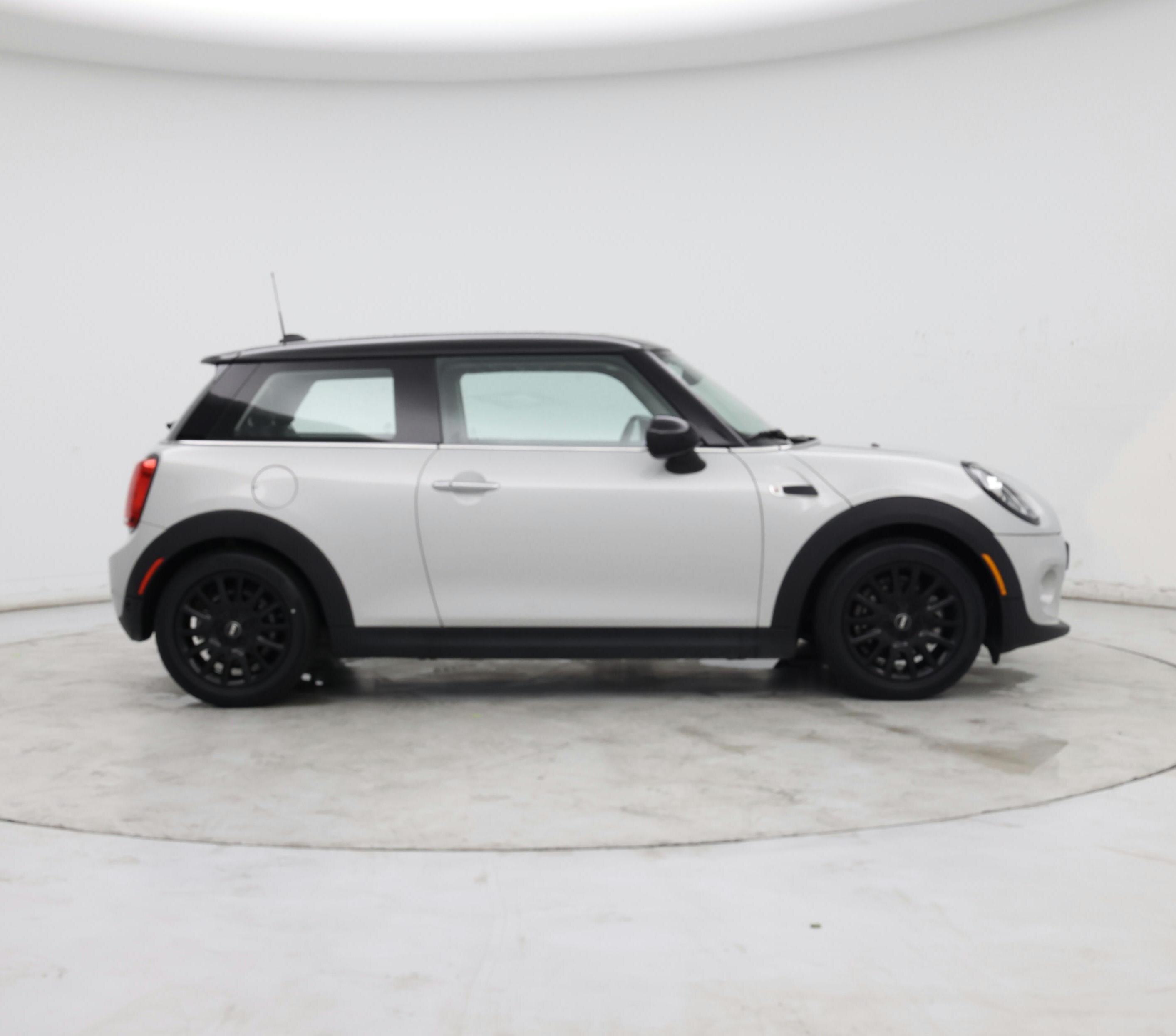 Thumbnail: 2019 MINI Cooper Hardtop - 7