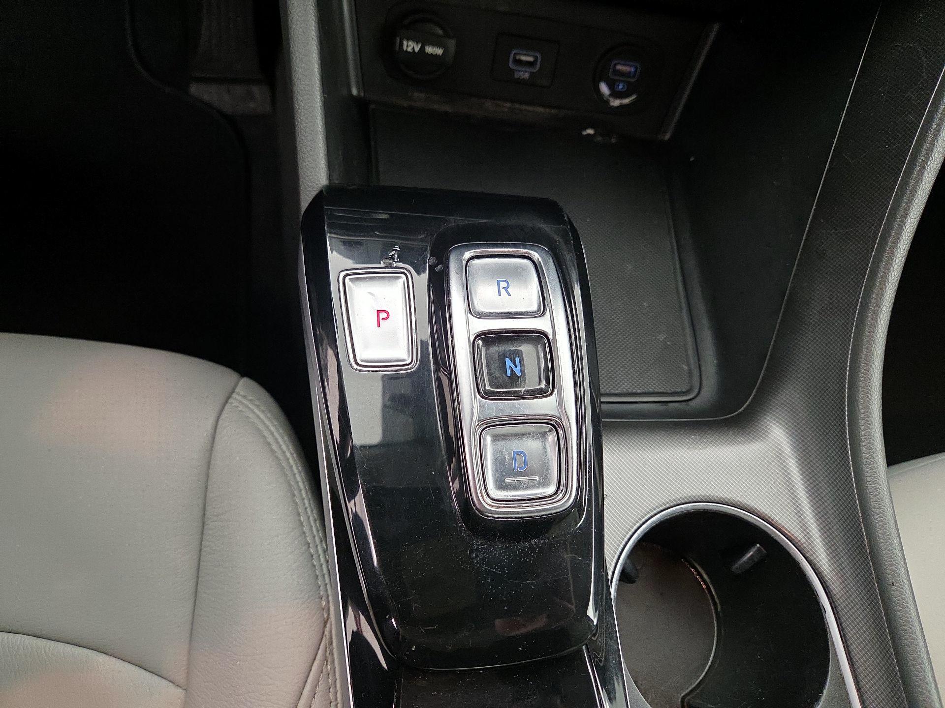 Thumbnail: 2023 Hyundai Sonata - 18