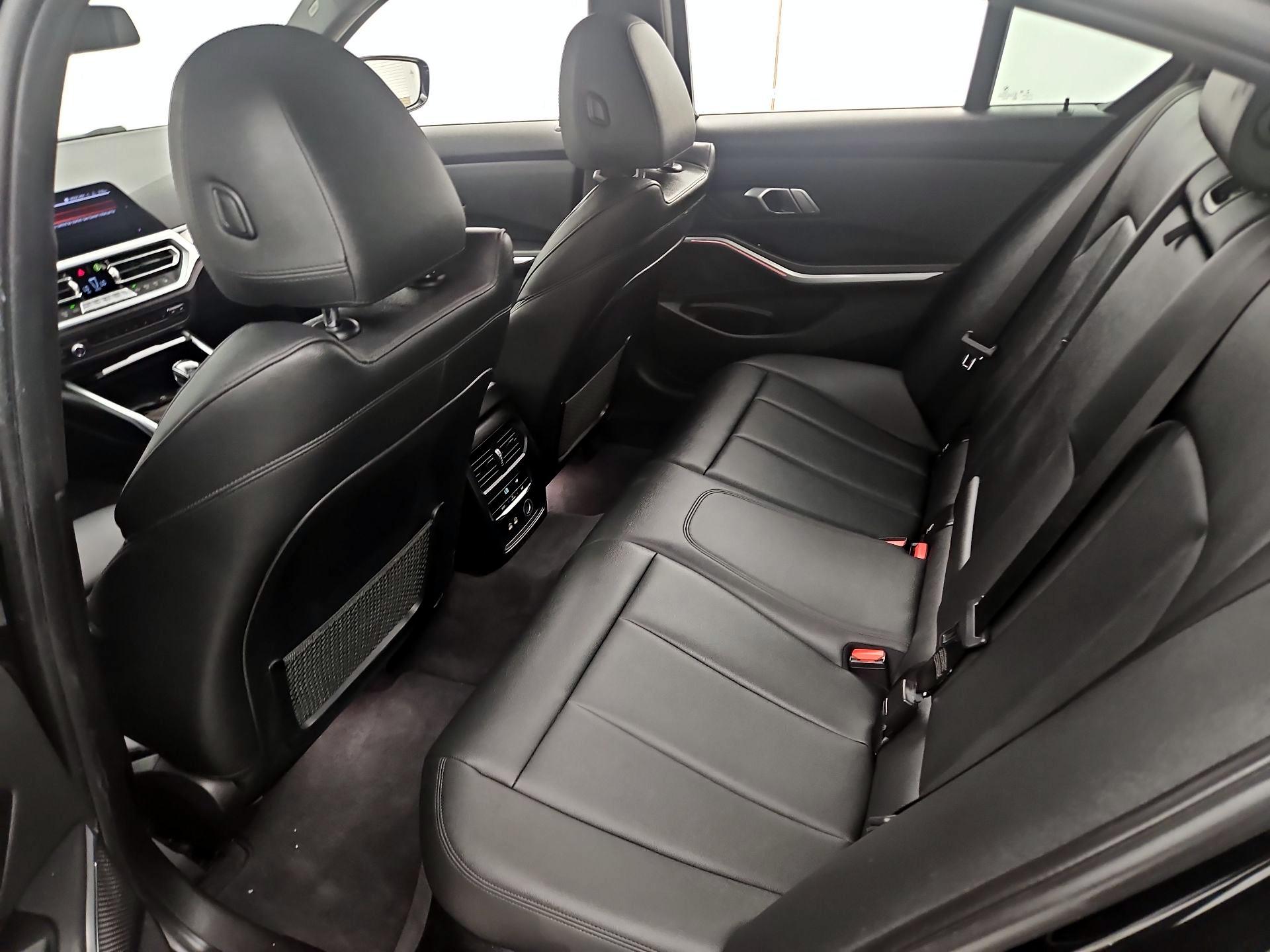 Thumbnail: 2019 BMW 3 Series - 20