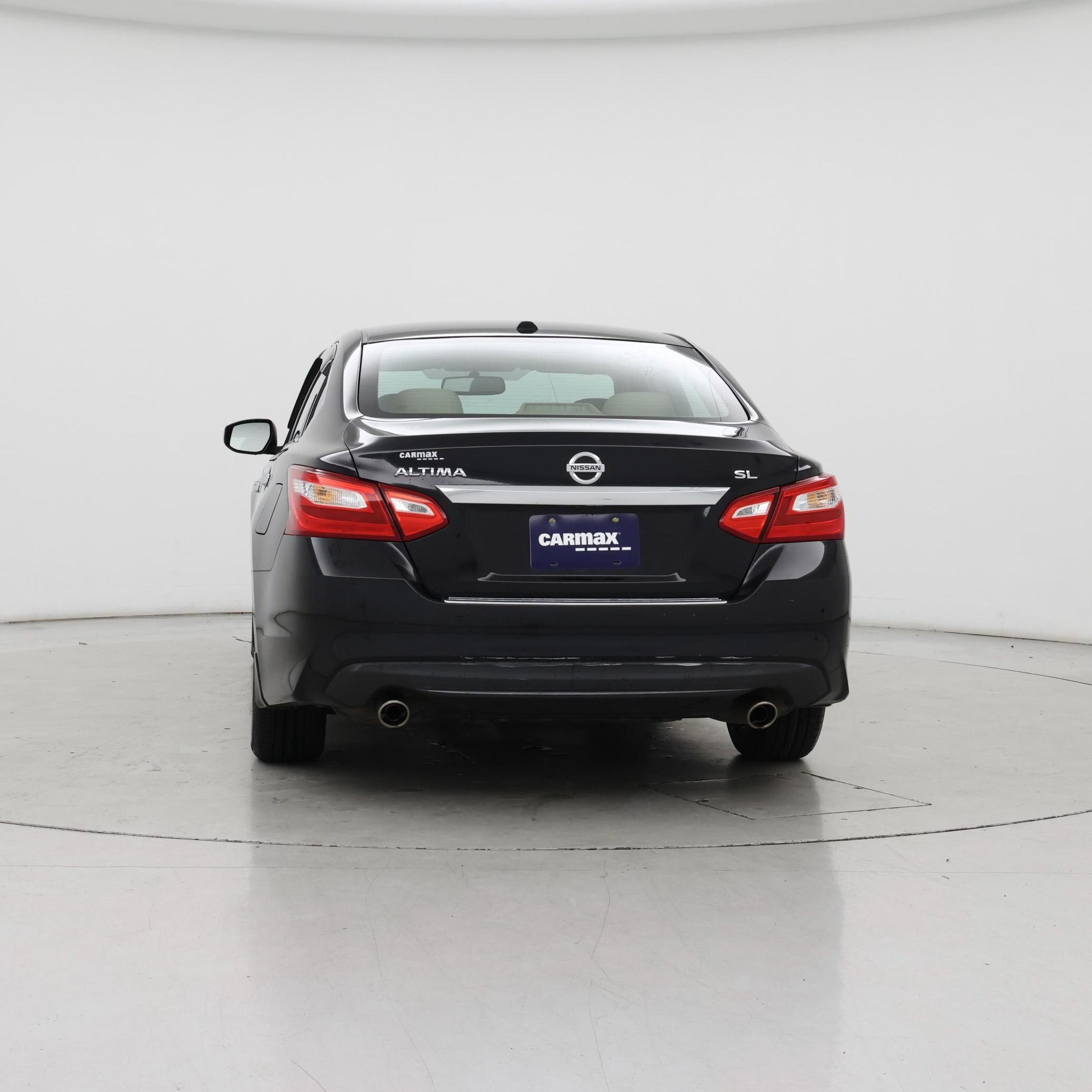 Thumbnail: 2016 Nissan Altima - 6