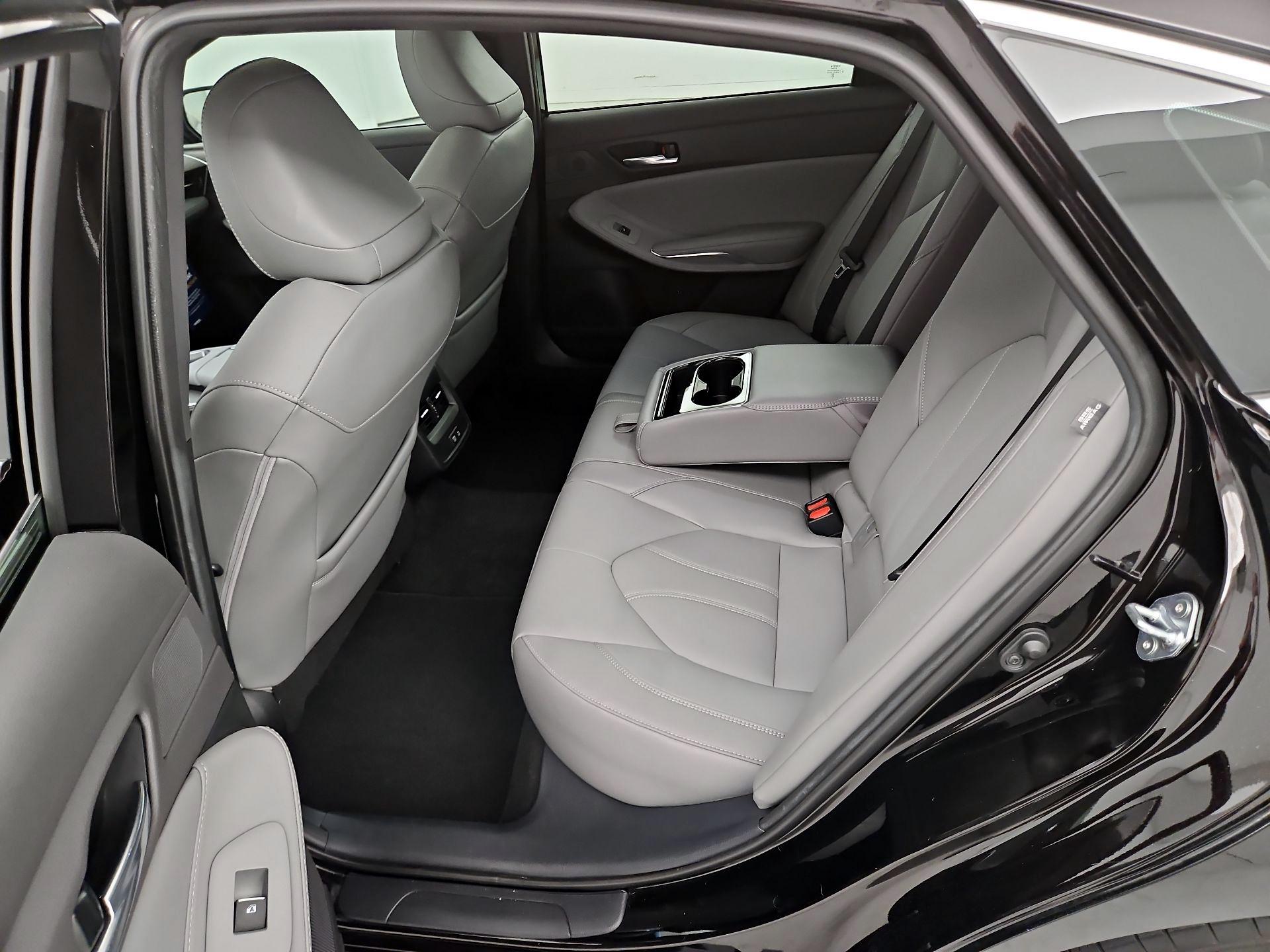Thumbnail: 2022 Toyota Avalon - 19
