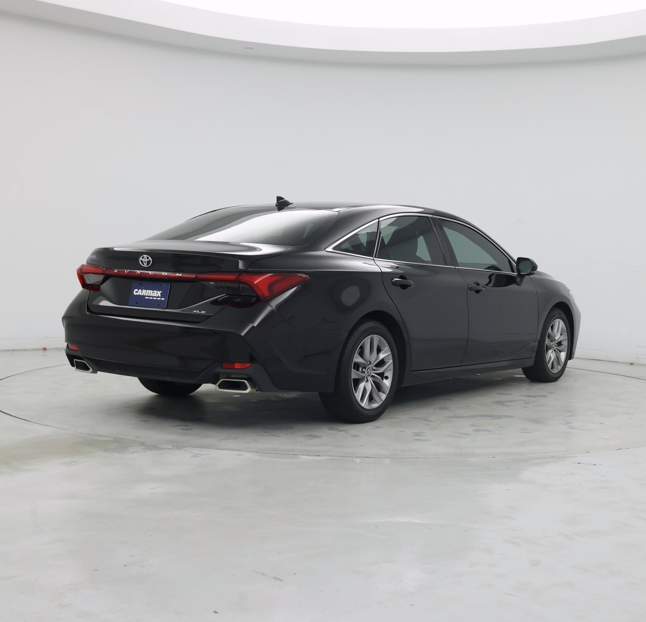 Thumbnail: 2022 Toyota Avalon - 8