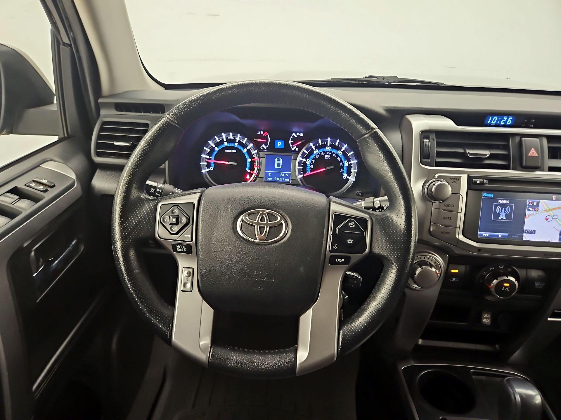 Thumbnail: 2017 Toyota 4Runner - 10