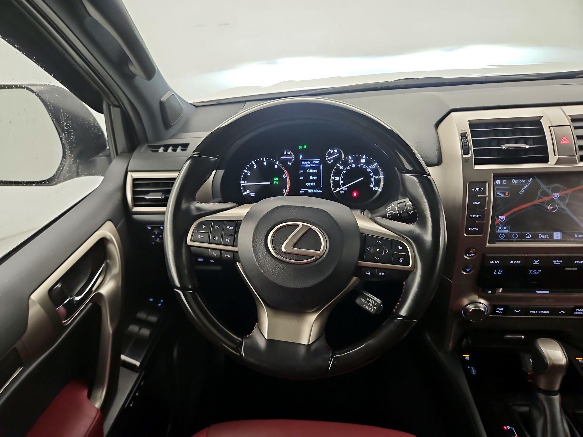 Thumbnail: 2021 Lexus GX - 10