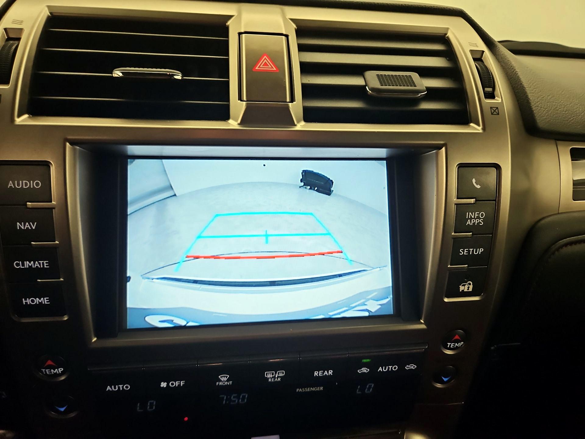 Thumbnail: 2021 Lexus GX - 15