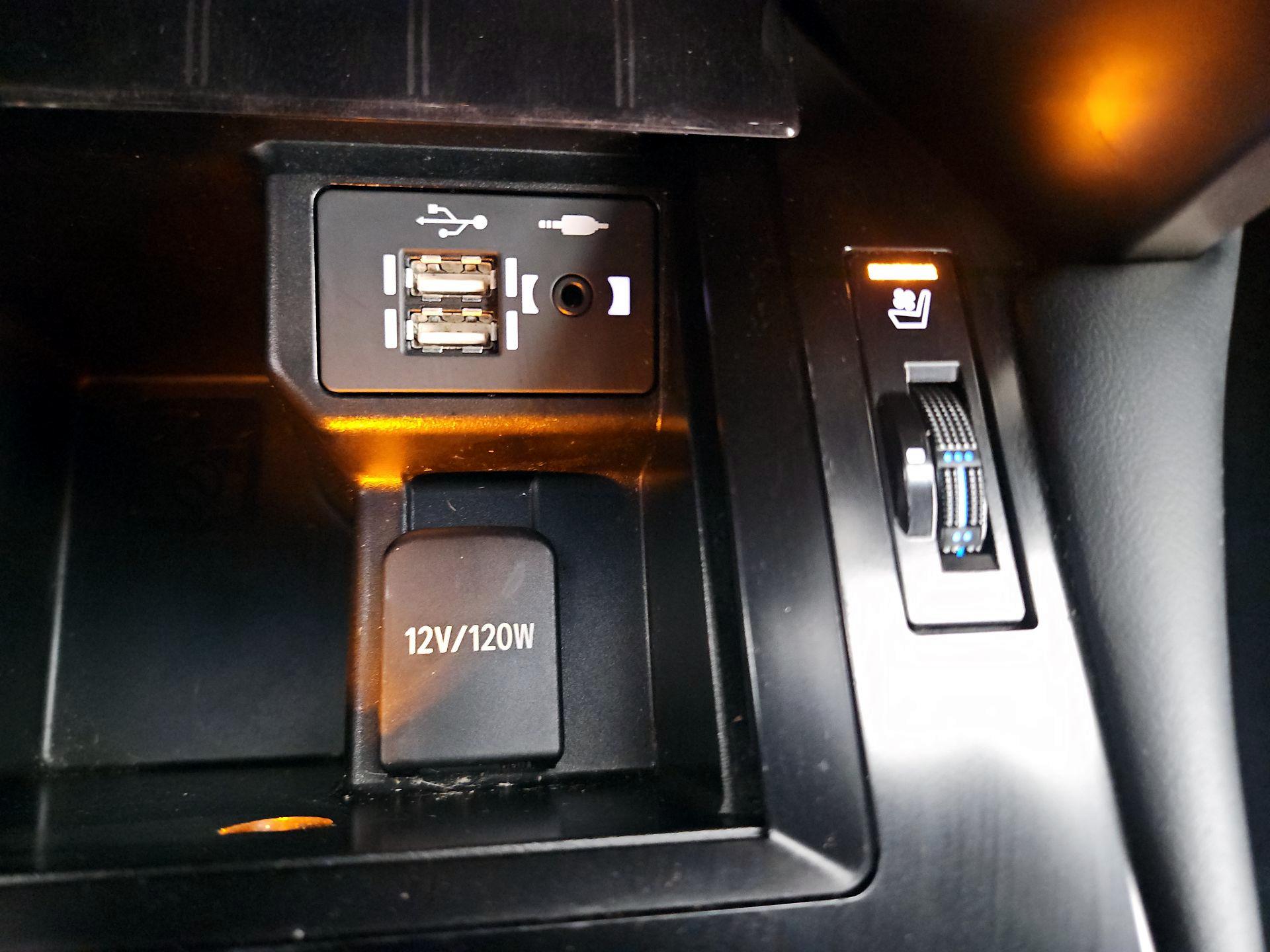 Thumbnail: 2021 Lexus GX - 19