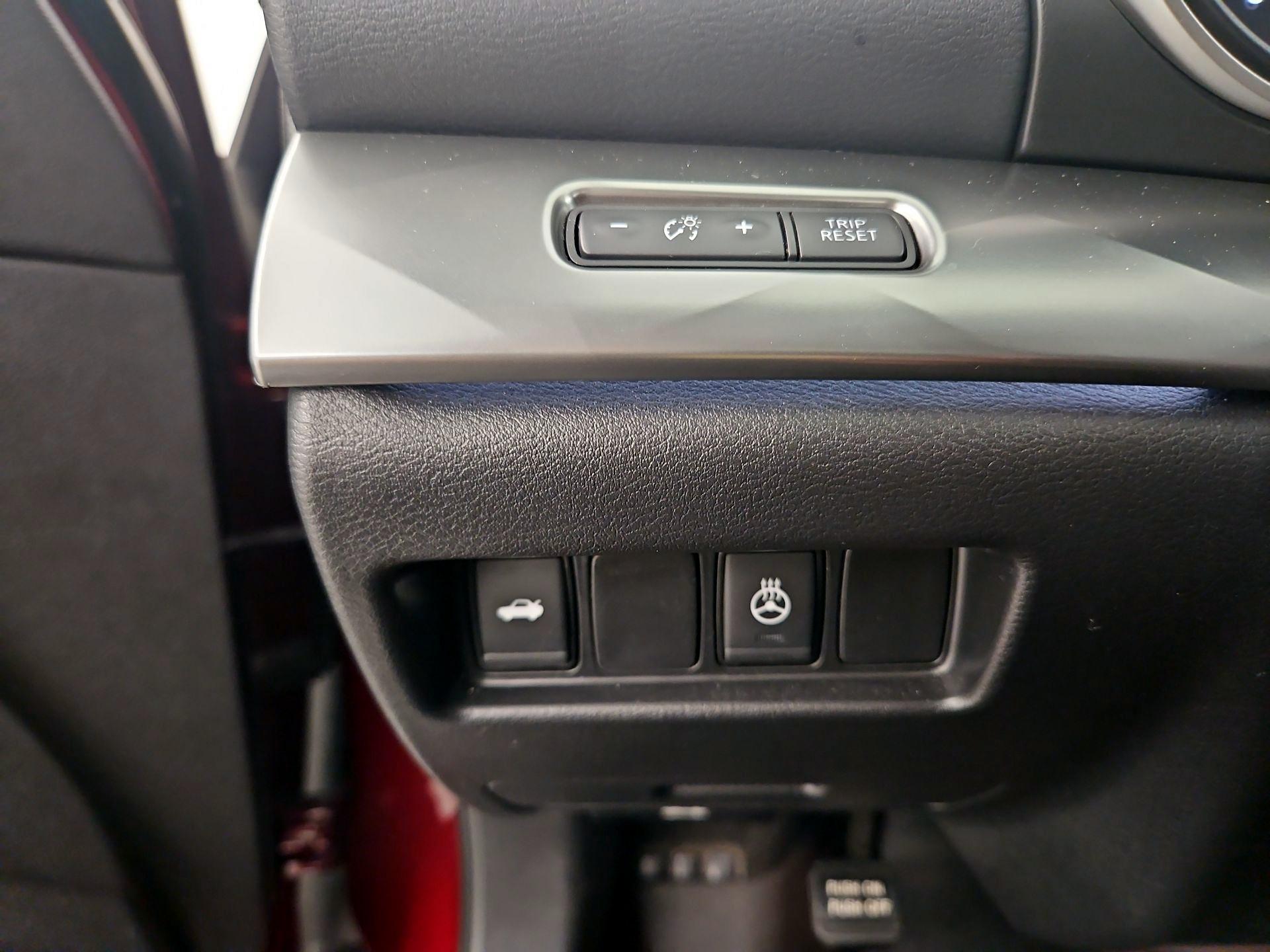 Thumbnail: 2019 Nissan Maxima - 13
