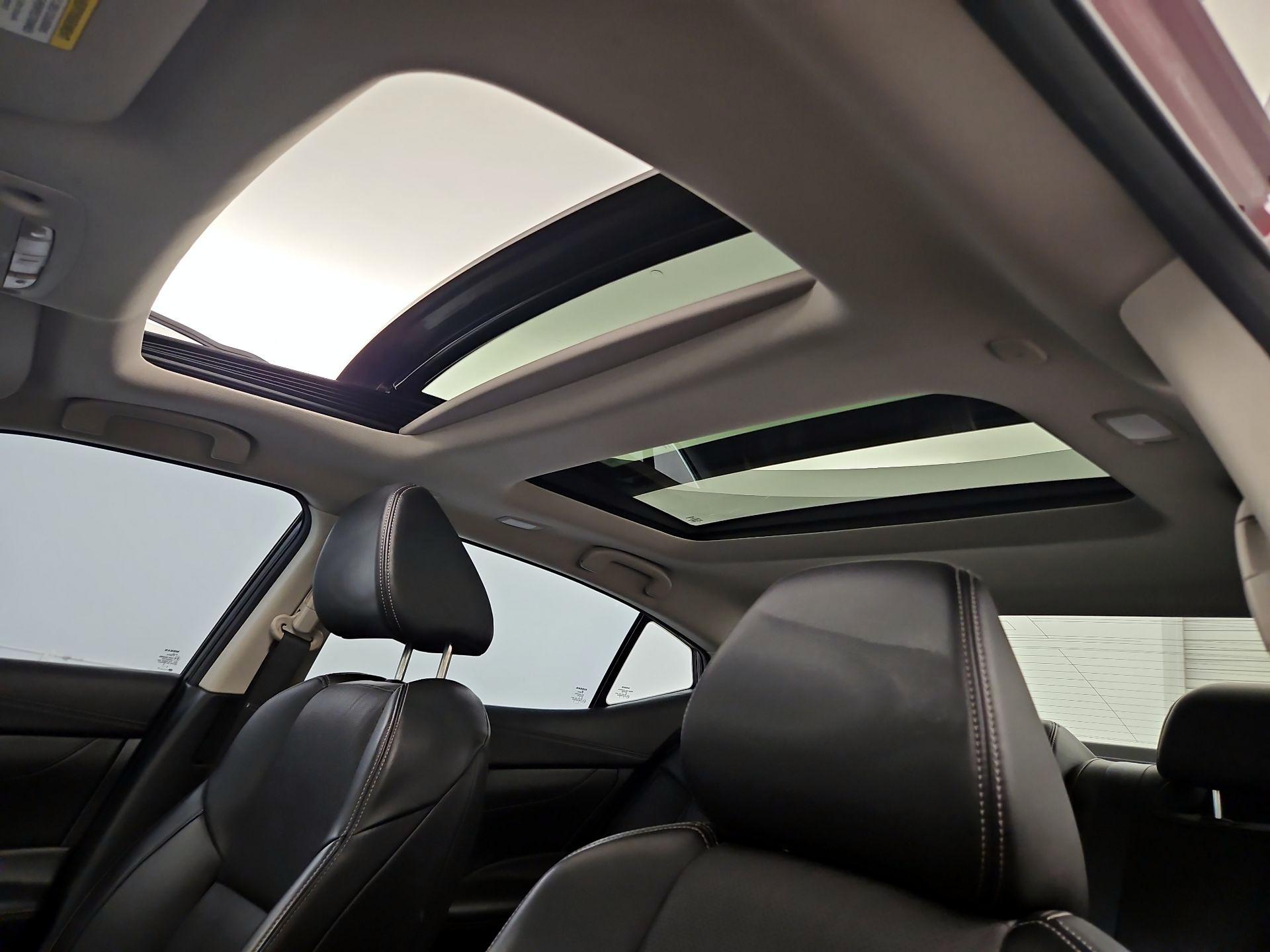 Thumbnail: 2019 Nissan Maxima - 20