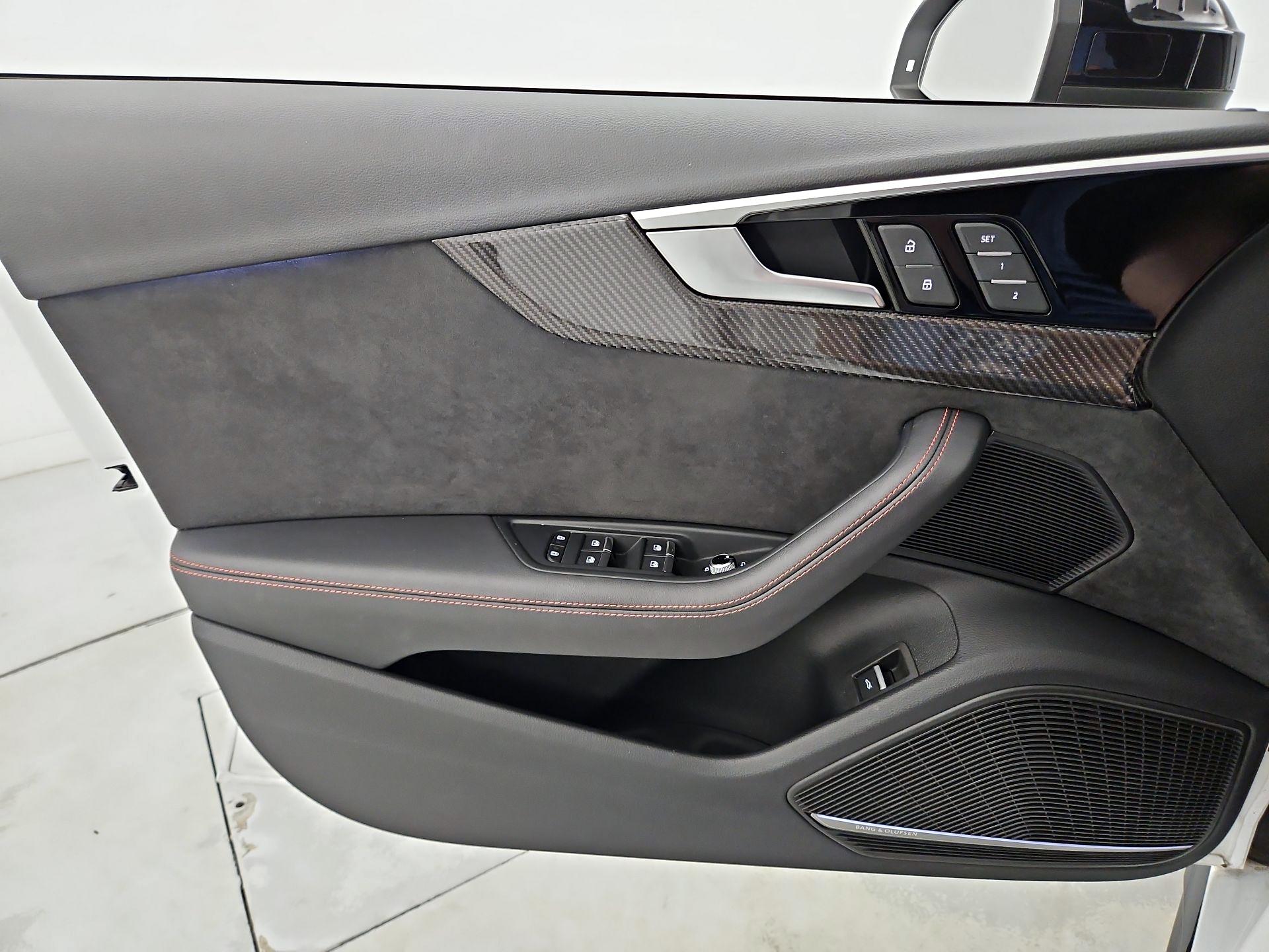 Thumbnail: 2024 Audi S4 - 12