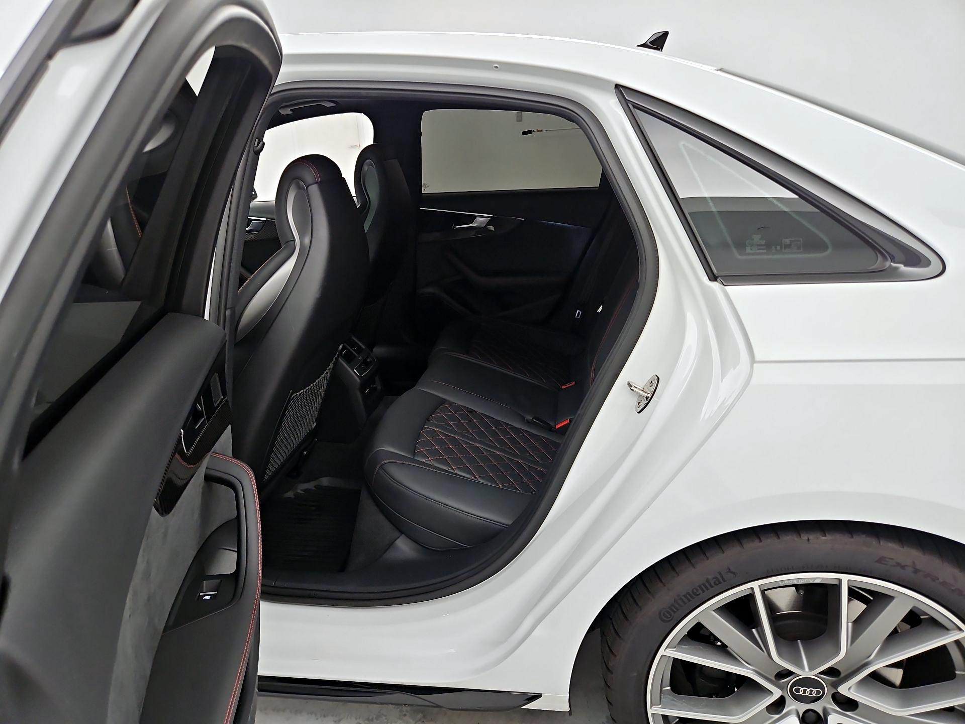 Thumbnail: 2024 Audi S4 - 20