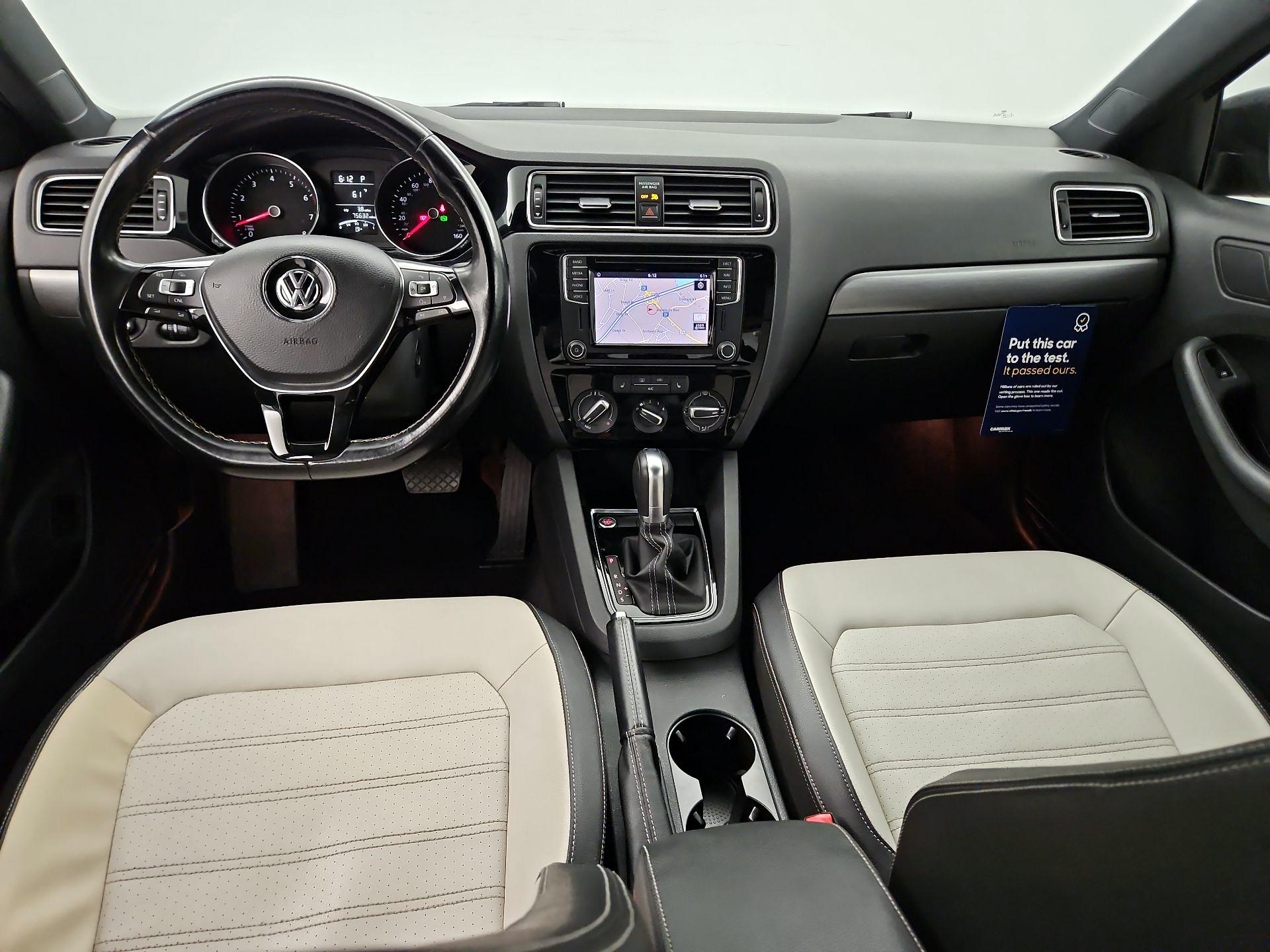 Thumbnail: 2017 Volkswagen Jetta - 9