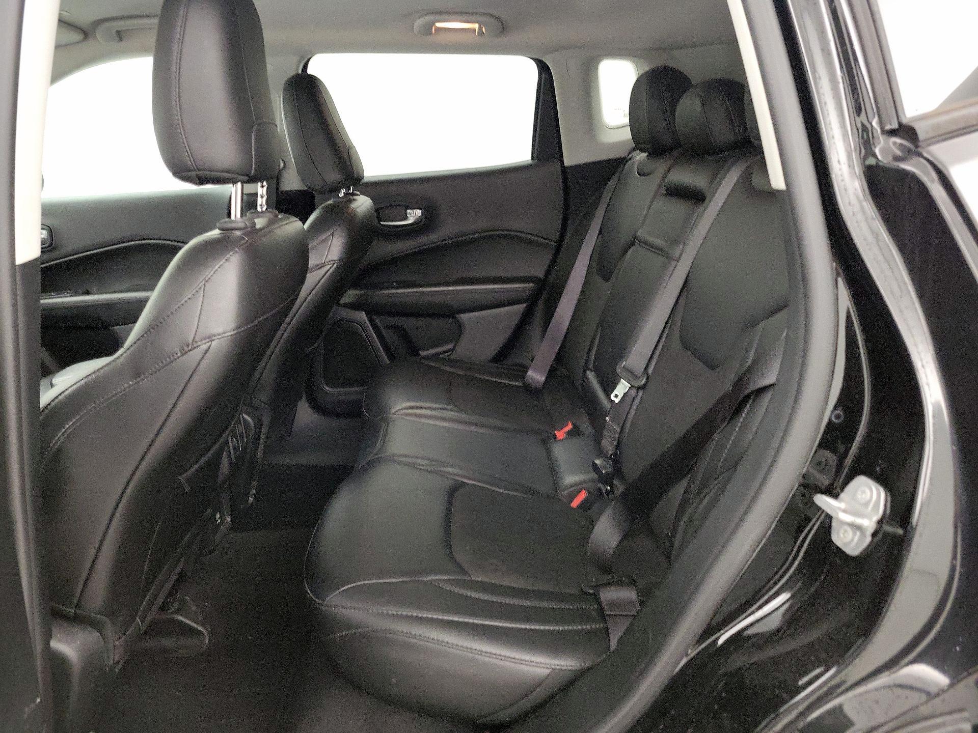 Thumbnail: 2018 Jeep Compass - 19