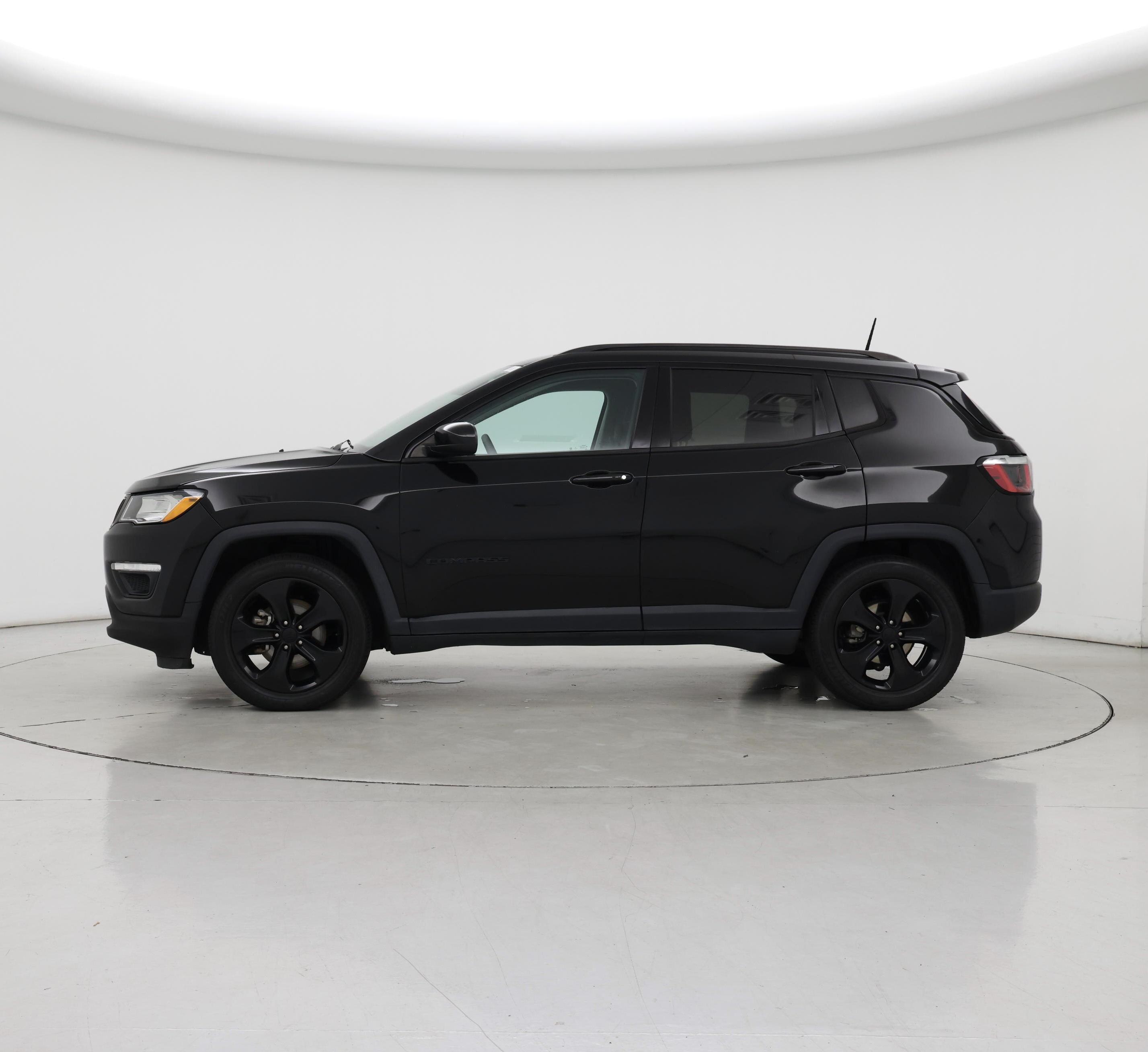 Thumbnail: 2018 Jeep Compass - 3