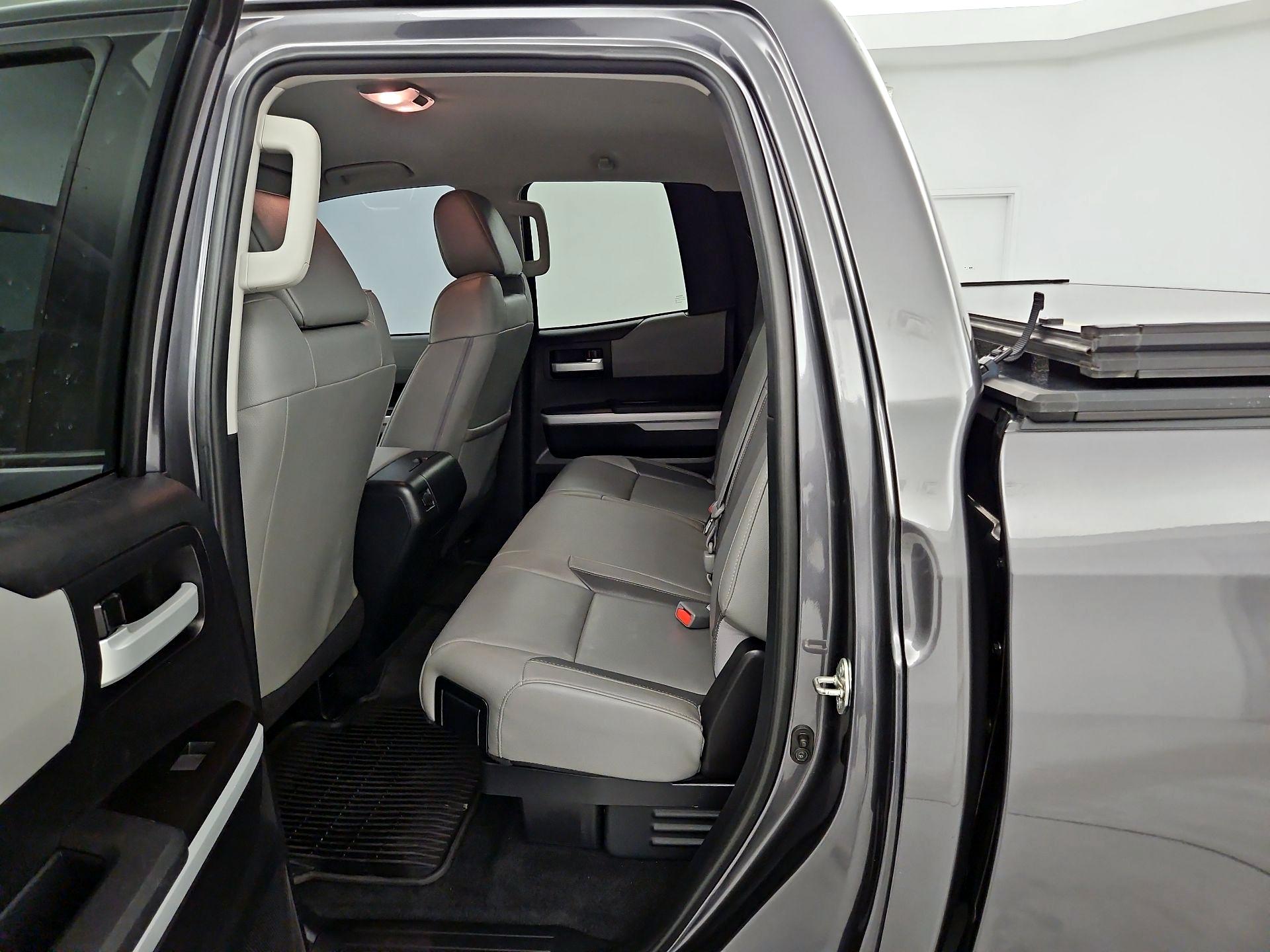 Thumbnail: 2018 Toyota Tundra - 20