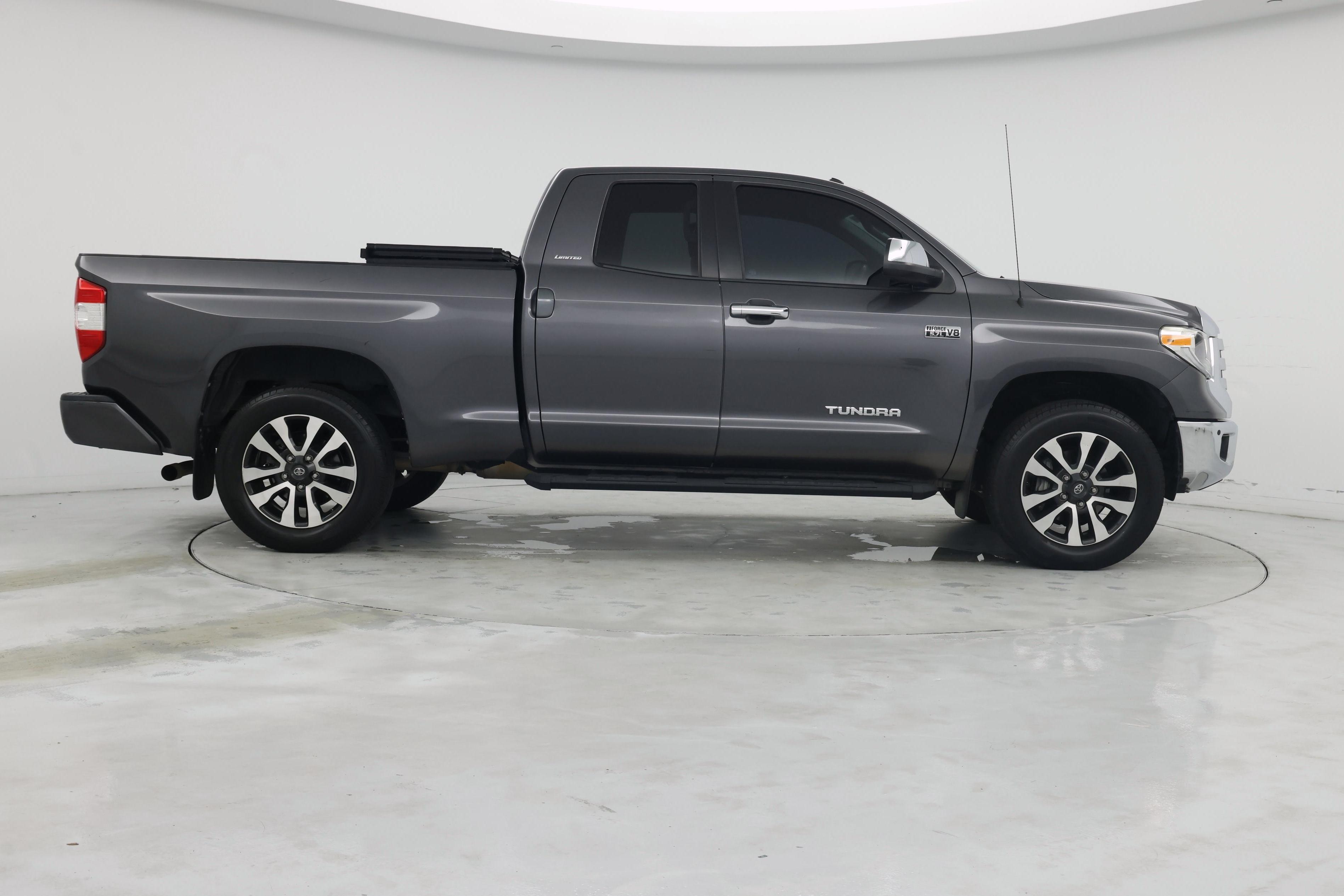 Thumbnail: 2018 Toyota Tundra - 7