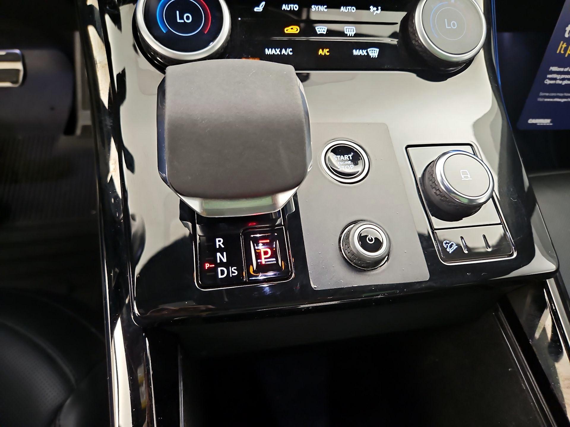 Thumbnail: 2023 Land Rover Range Rover Sport - 18