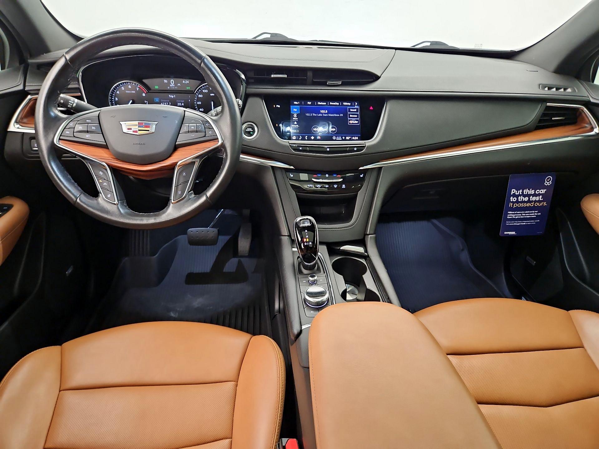 Thumbnail: 2021 Cadillac XT5 - 9