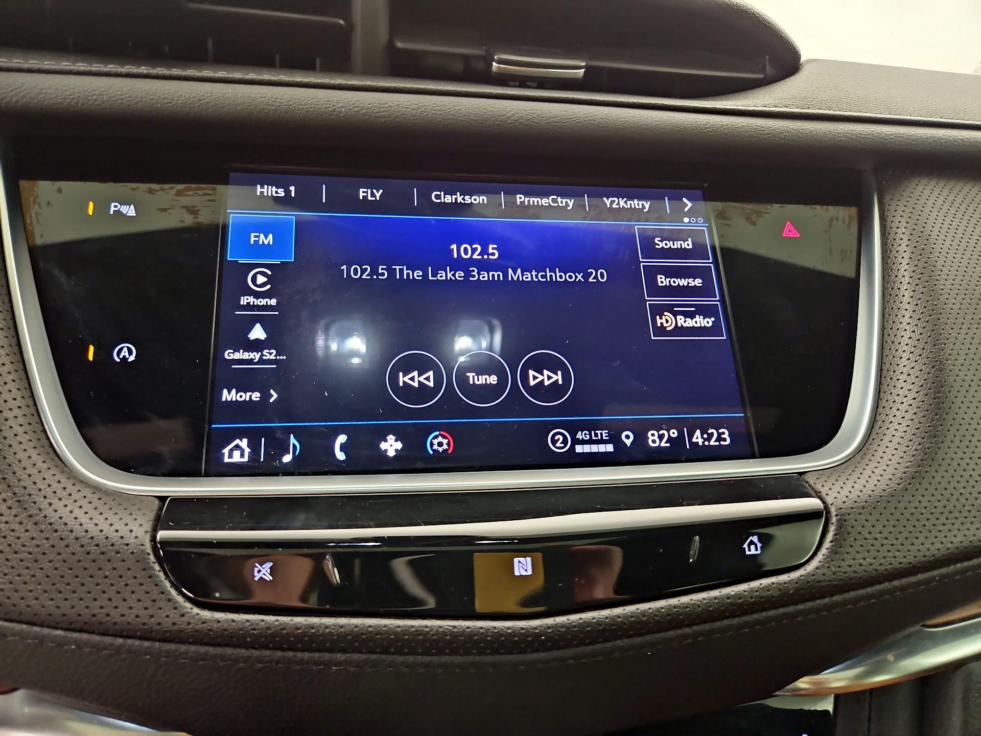 Thumbnail: 2021 Cadillac XT5 - 15