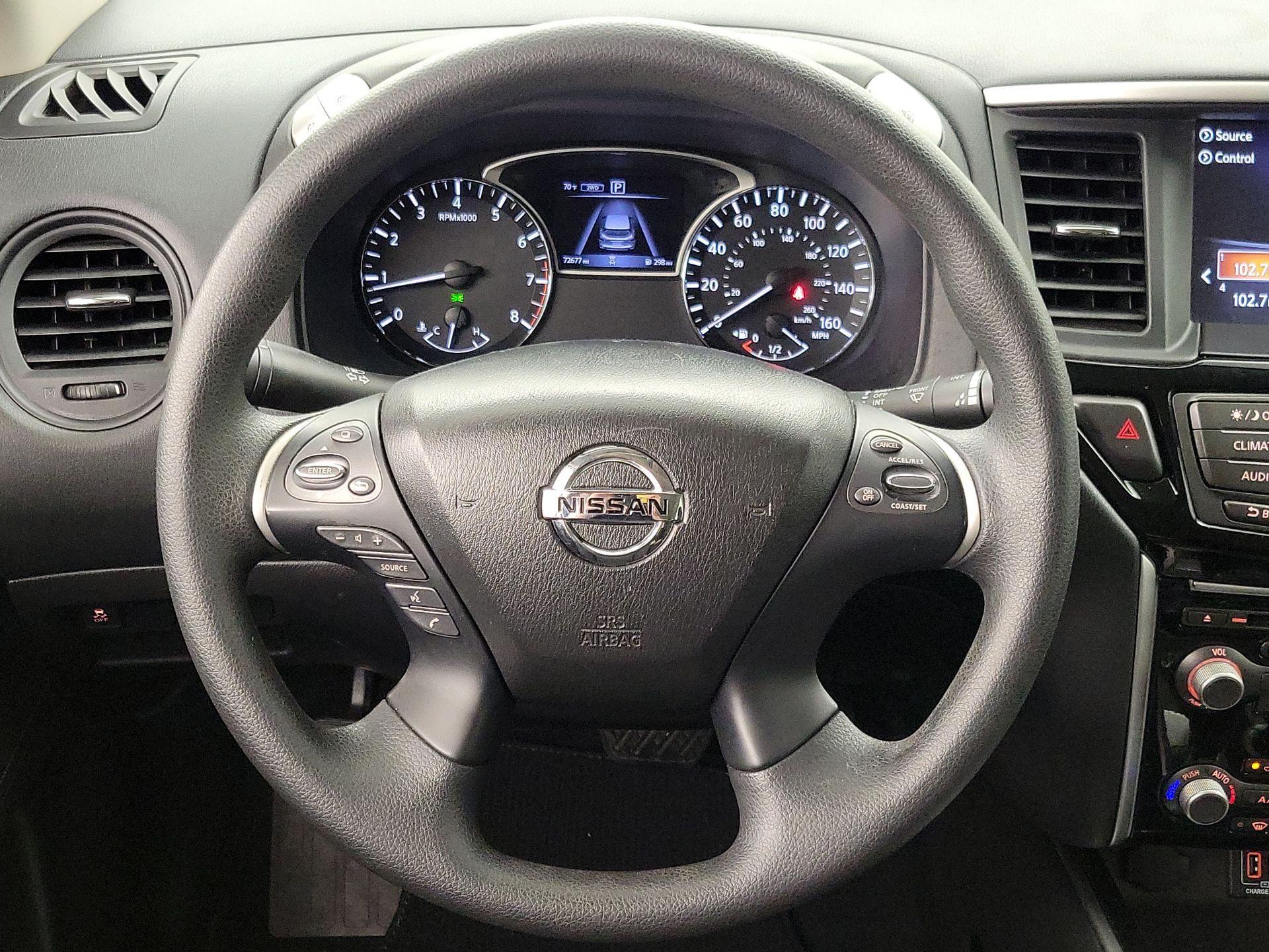 Thumbnail: 2018 Nissan Pathfinder - 10