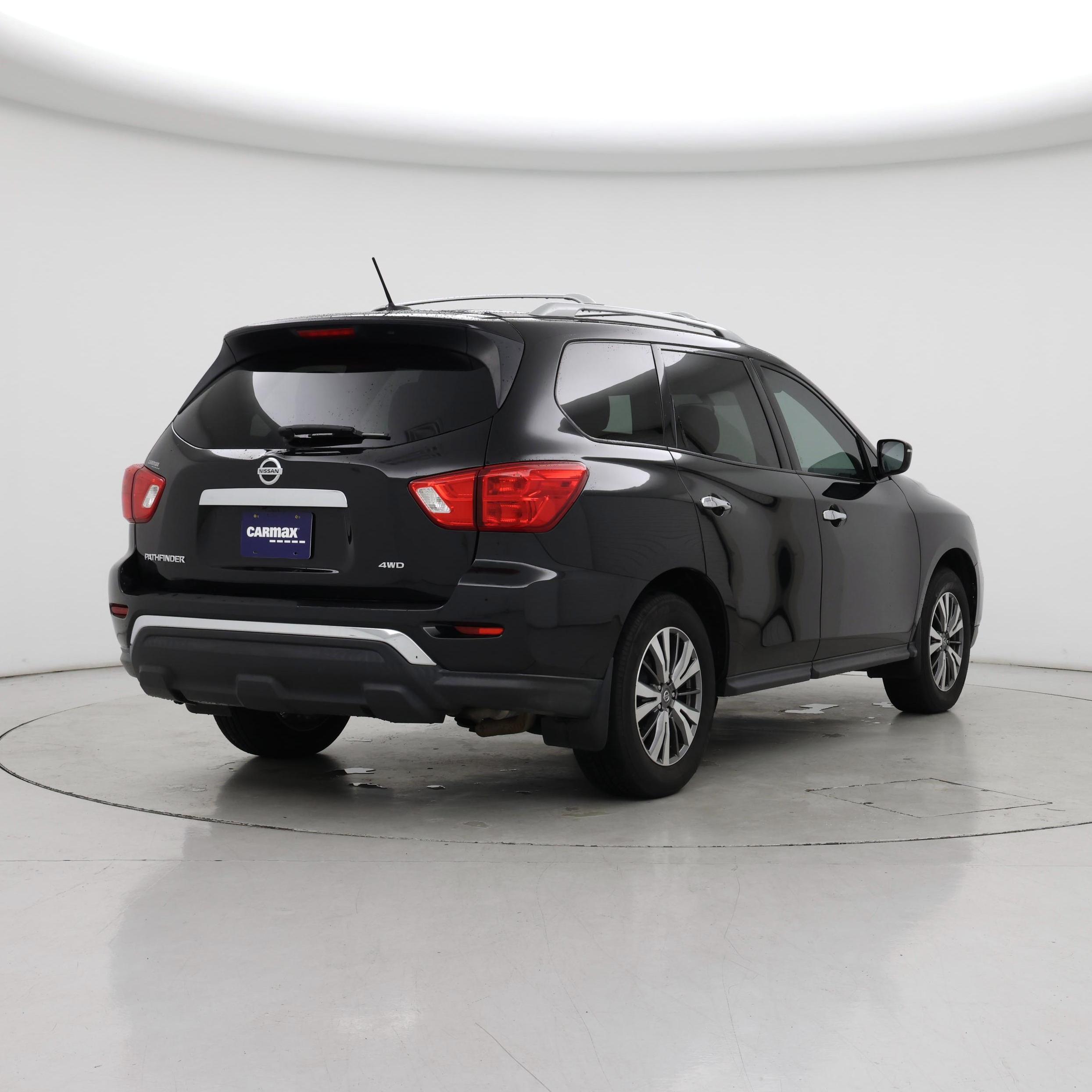 Thumbnail: 2018 Nissan Pathfinder - 8