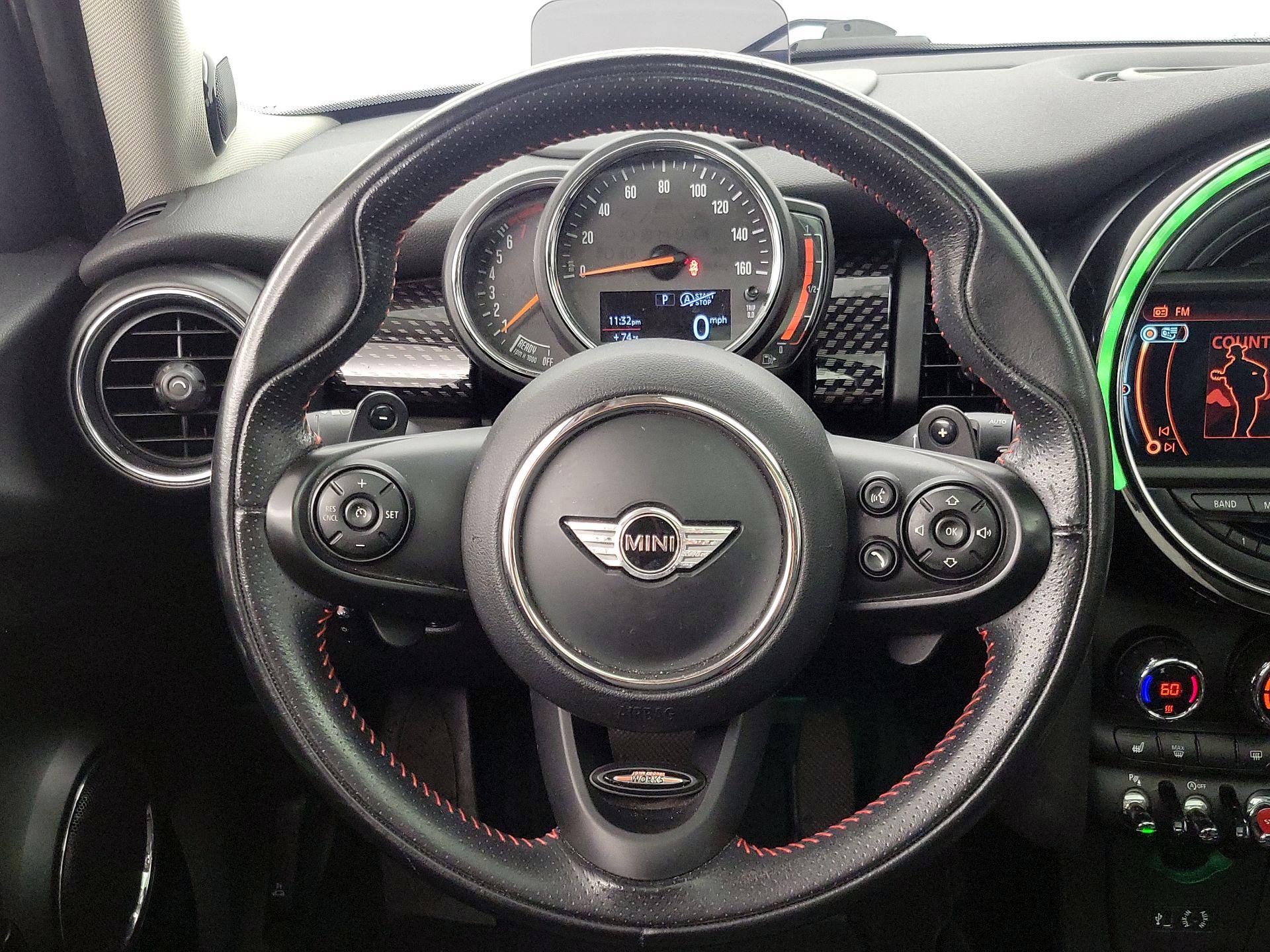 Thumbnail: 2018 MINI Cooper Hardtop - 10