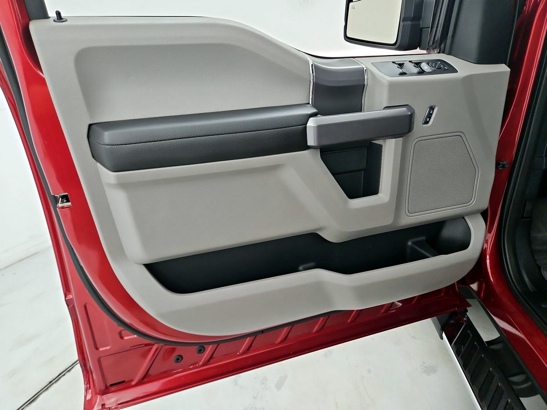 Thumbnail: 2019 Ford F-150 - 12
