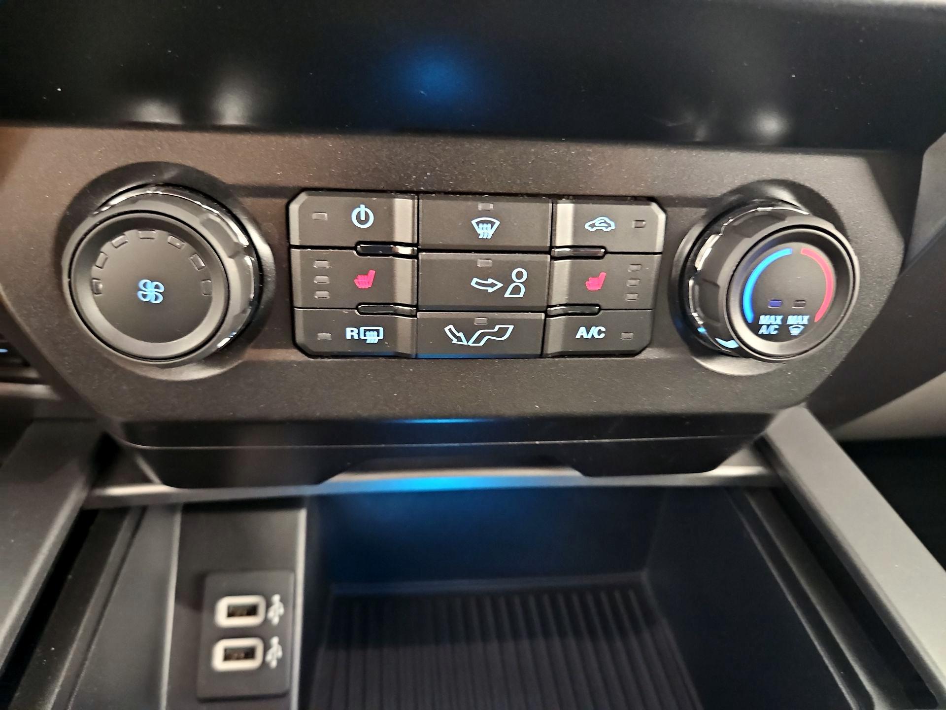 Thumbnail: 2019 Ford F-150 - 17