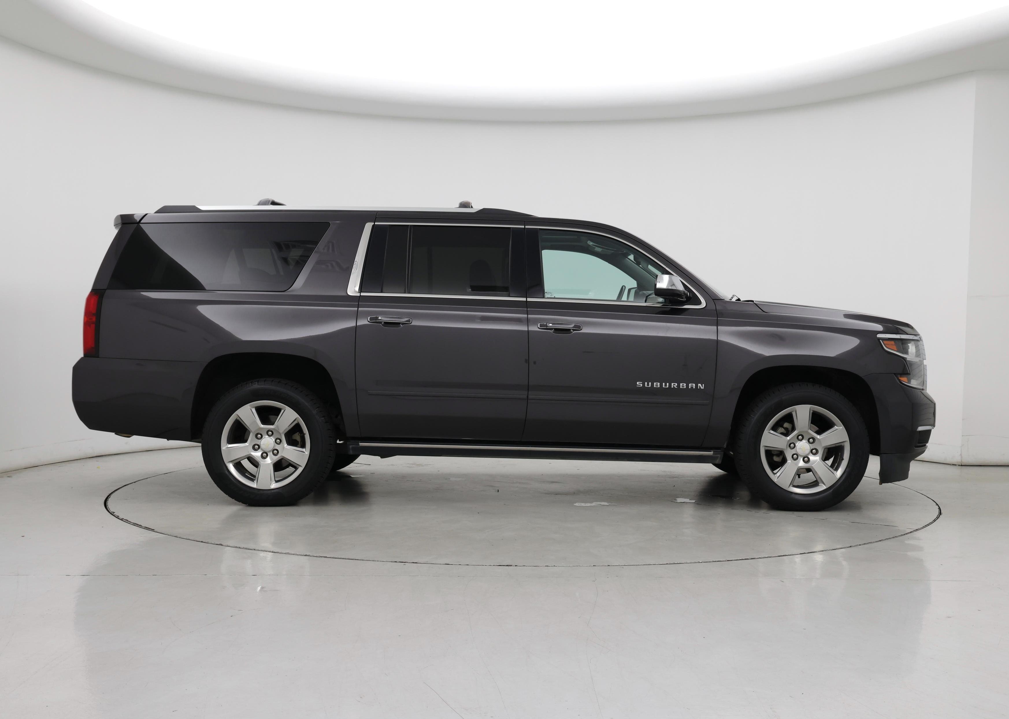 Thumbnail: 2018 Chevrolet Suburban - 7