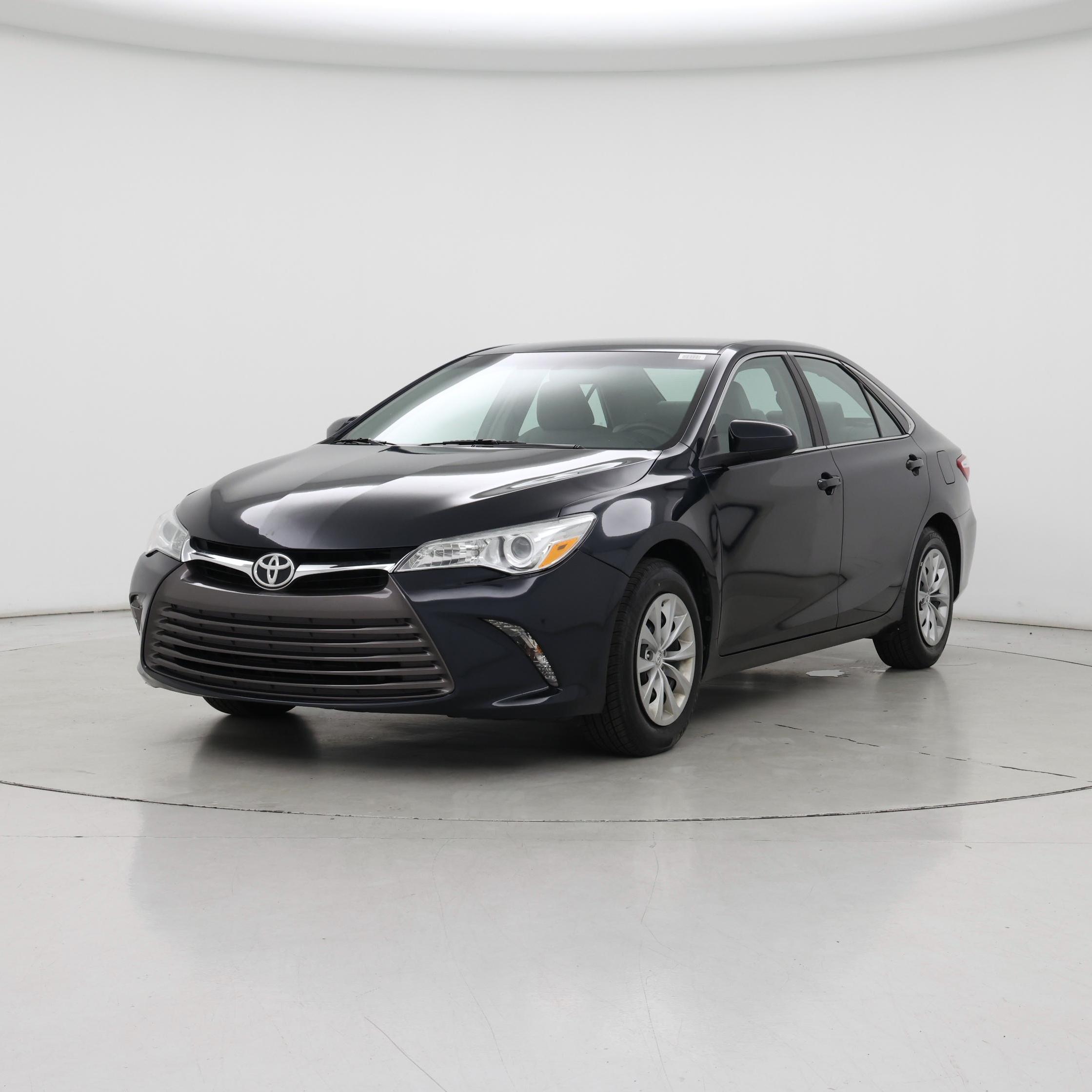 Thumbnail: 2017 Toyota Camry - 4