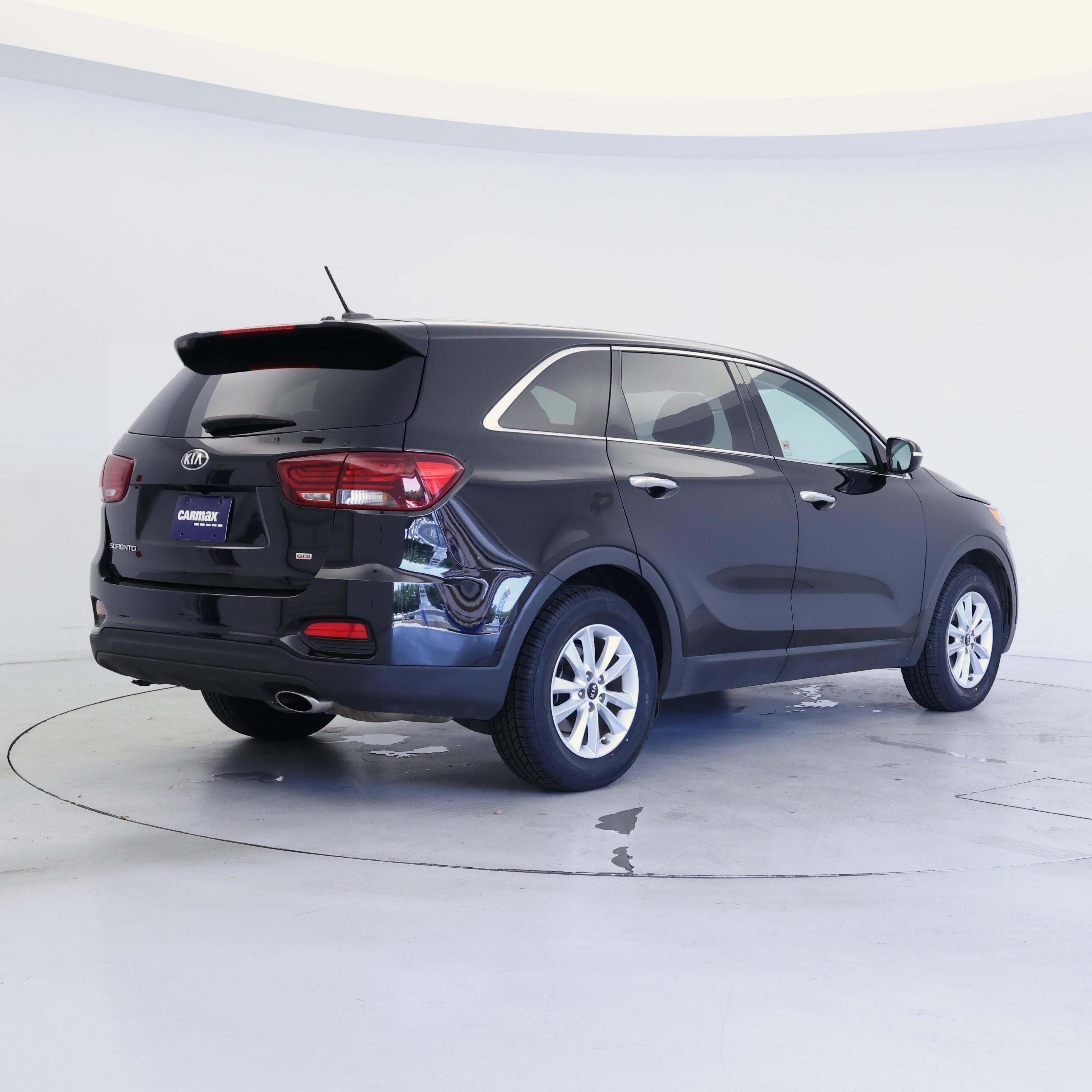 Thumbnail: 2020 Kia Sorento - 8