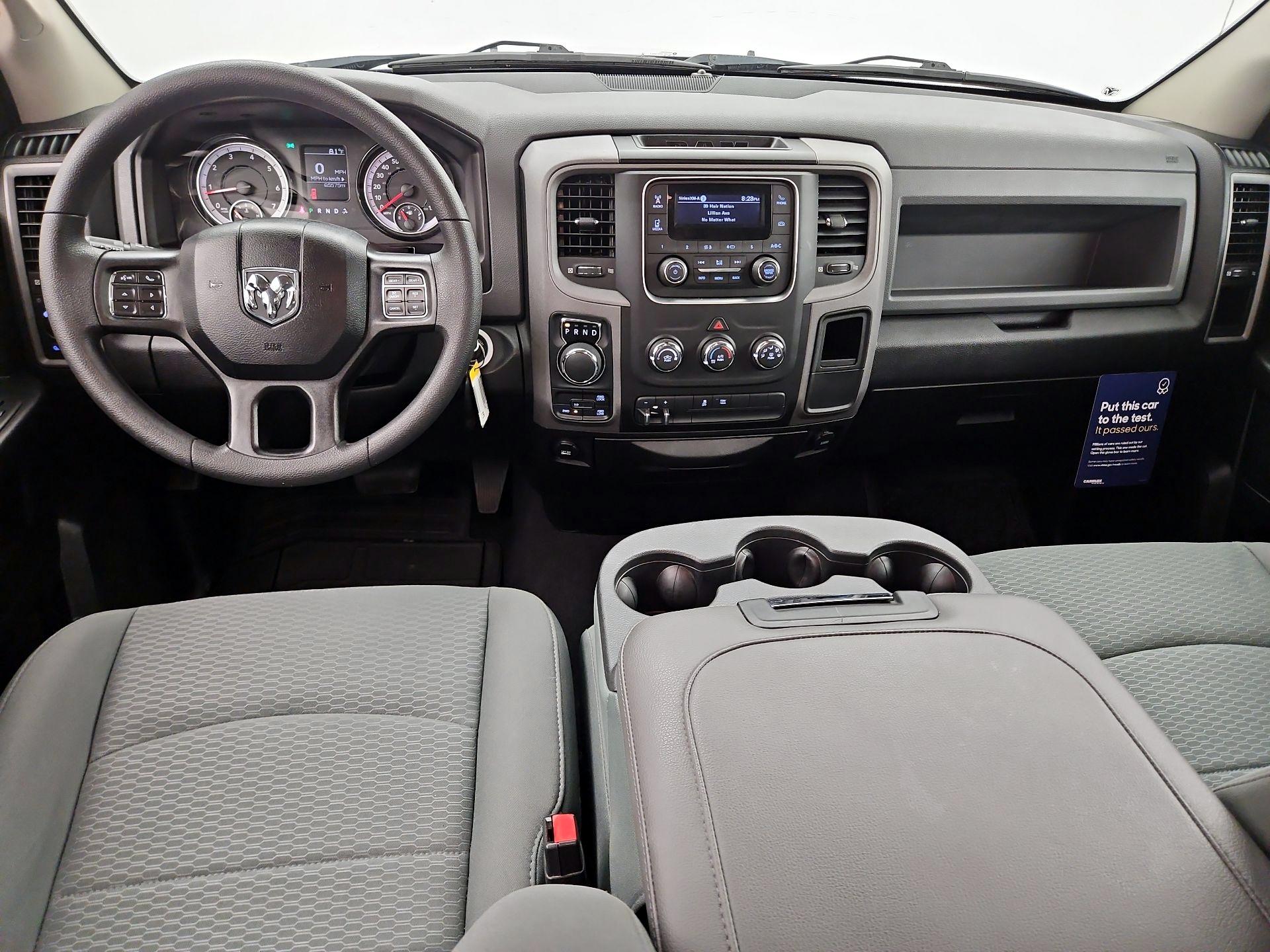 Thumbnail: 2019 RAM 1500 Classic - 9