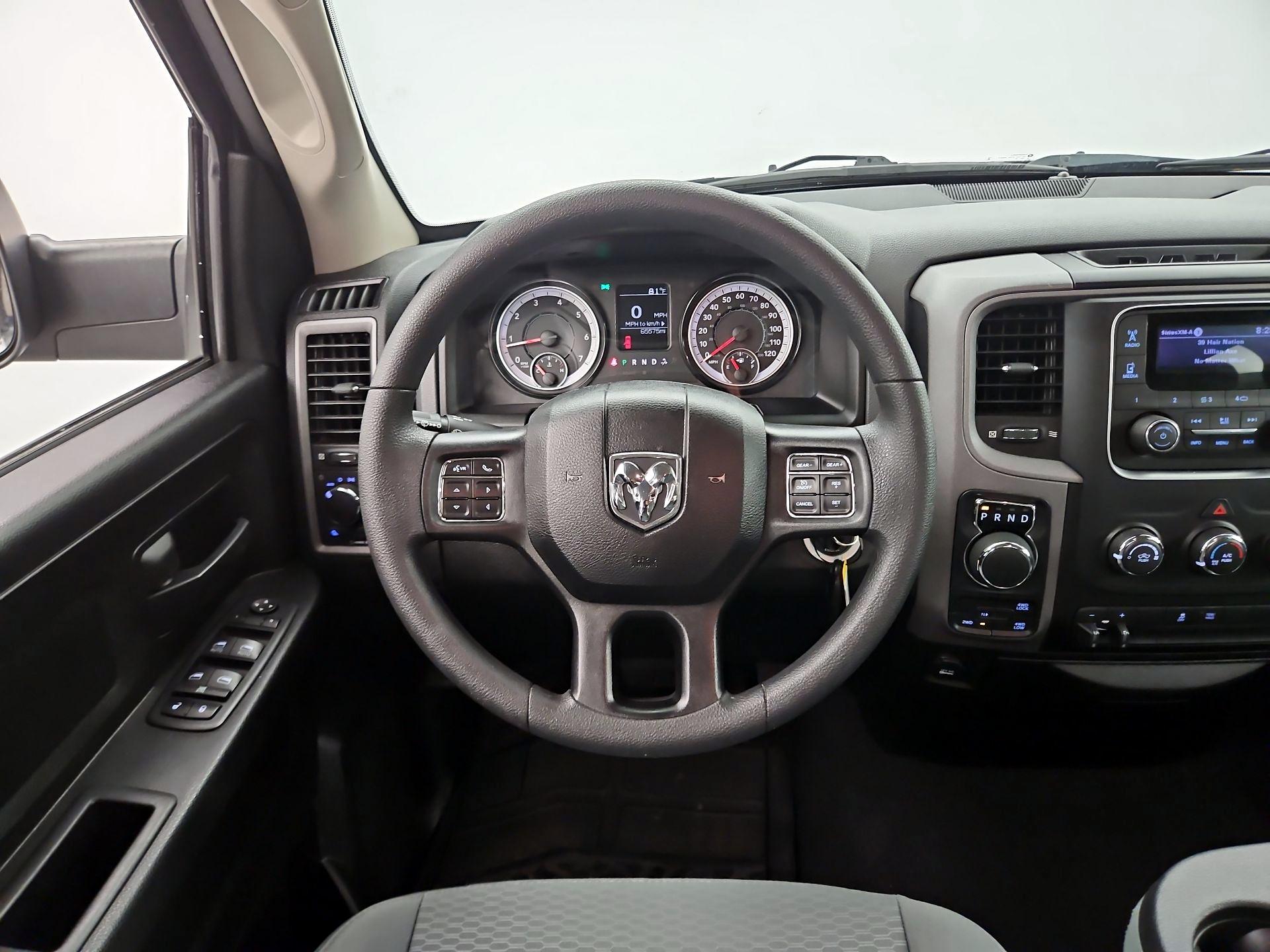 Thumbnail: 2019 RAM 1500 Classic - 10