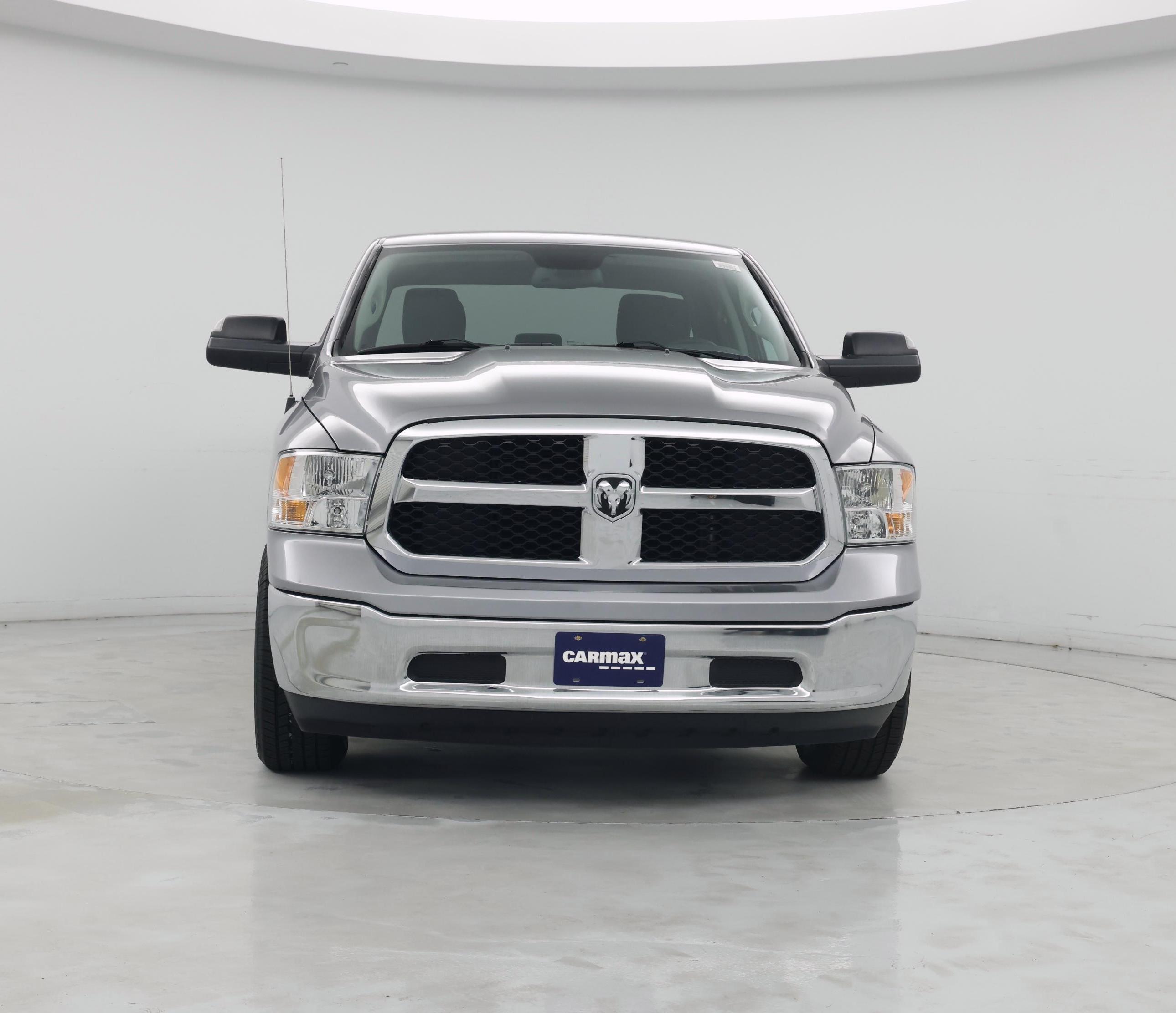 Thumbnail: 2019 RAM 1500 Classic - 5